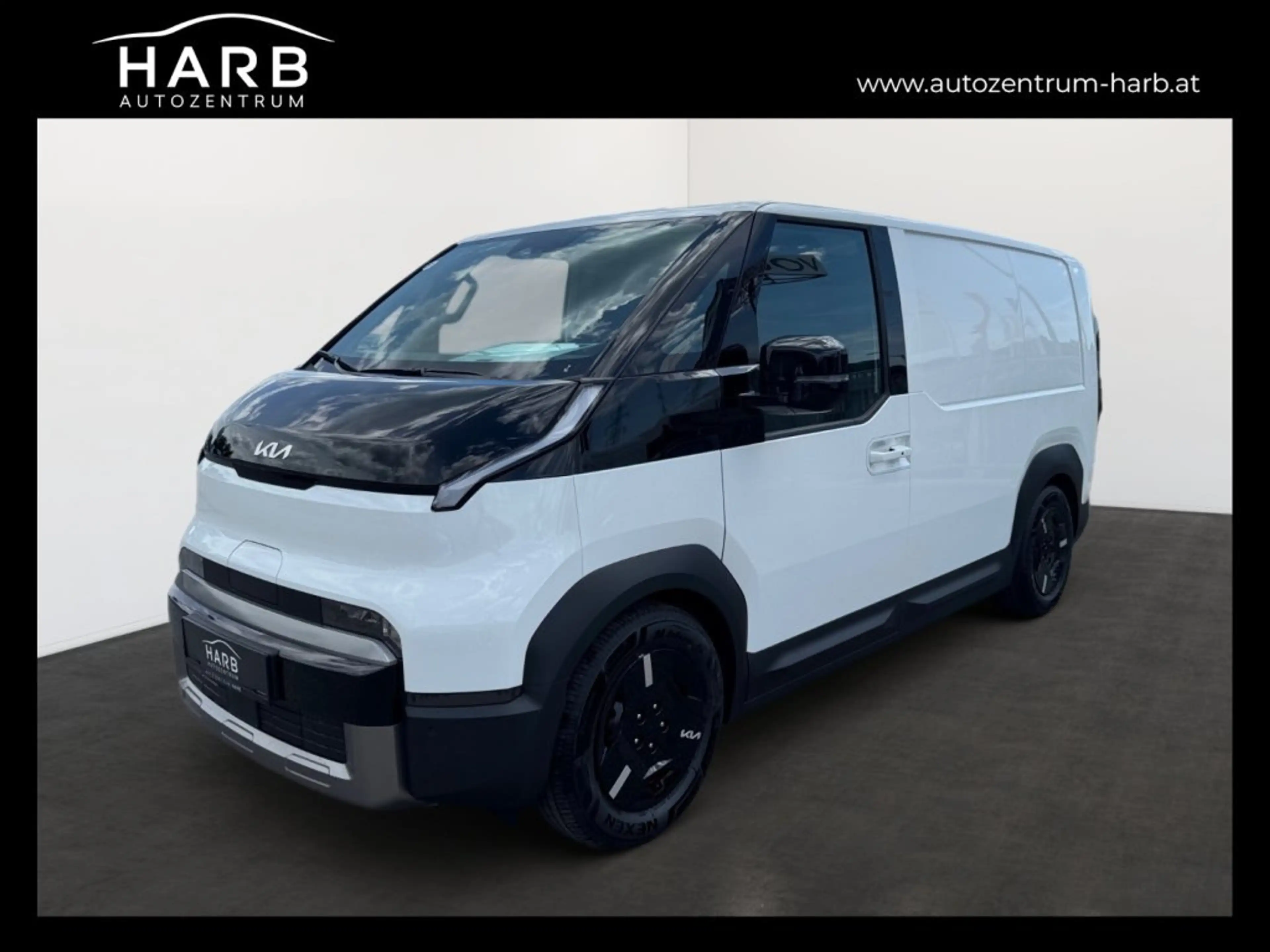 Kia PV5 Cargo PV5/CARGO/L2H1/3DR/PURE/71,2KWH/AT/163/M