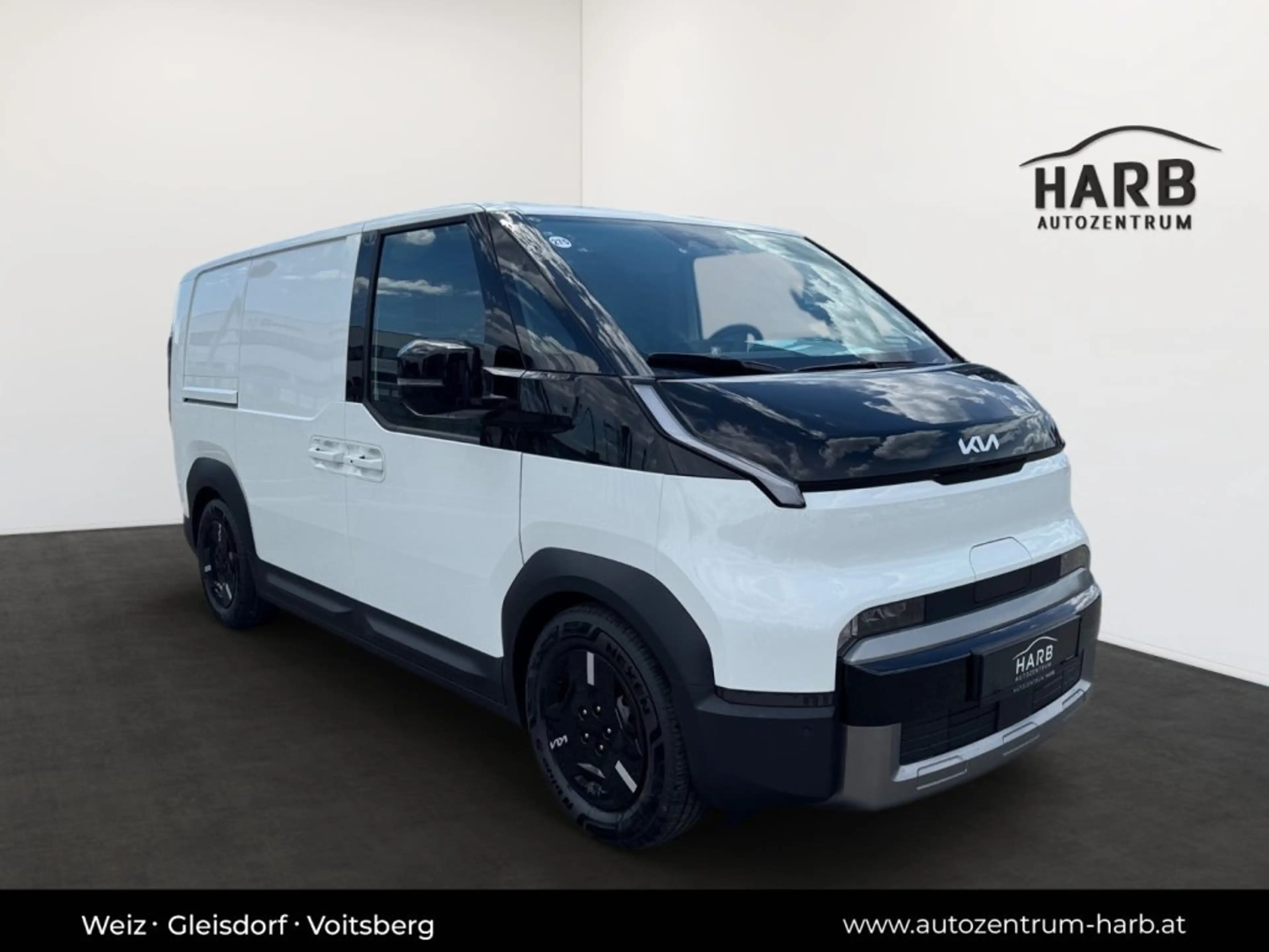 Kia PV5 Cargo PV5/CARGO/L2H1/3DR/PURE/71,2KWH/AT/163/M — photo 4