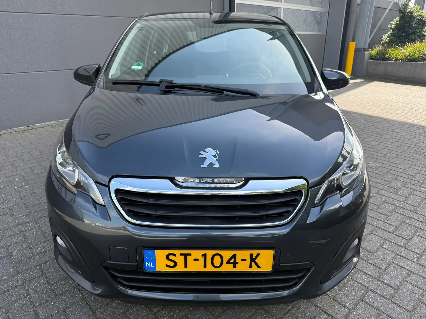 Peugeot 108 1.0 e-VTi Active*NAVI-CarPlay*APK*NAP*AIRCO*ELKT-R Szürke - 2