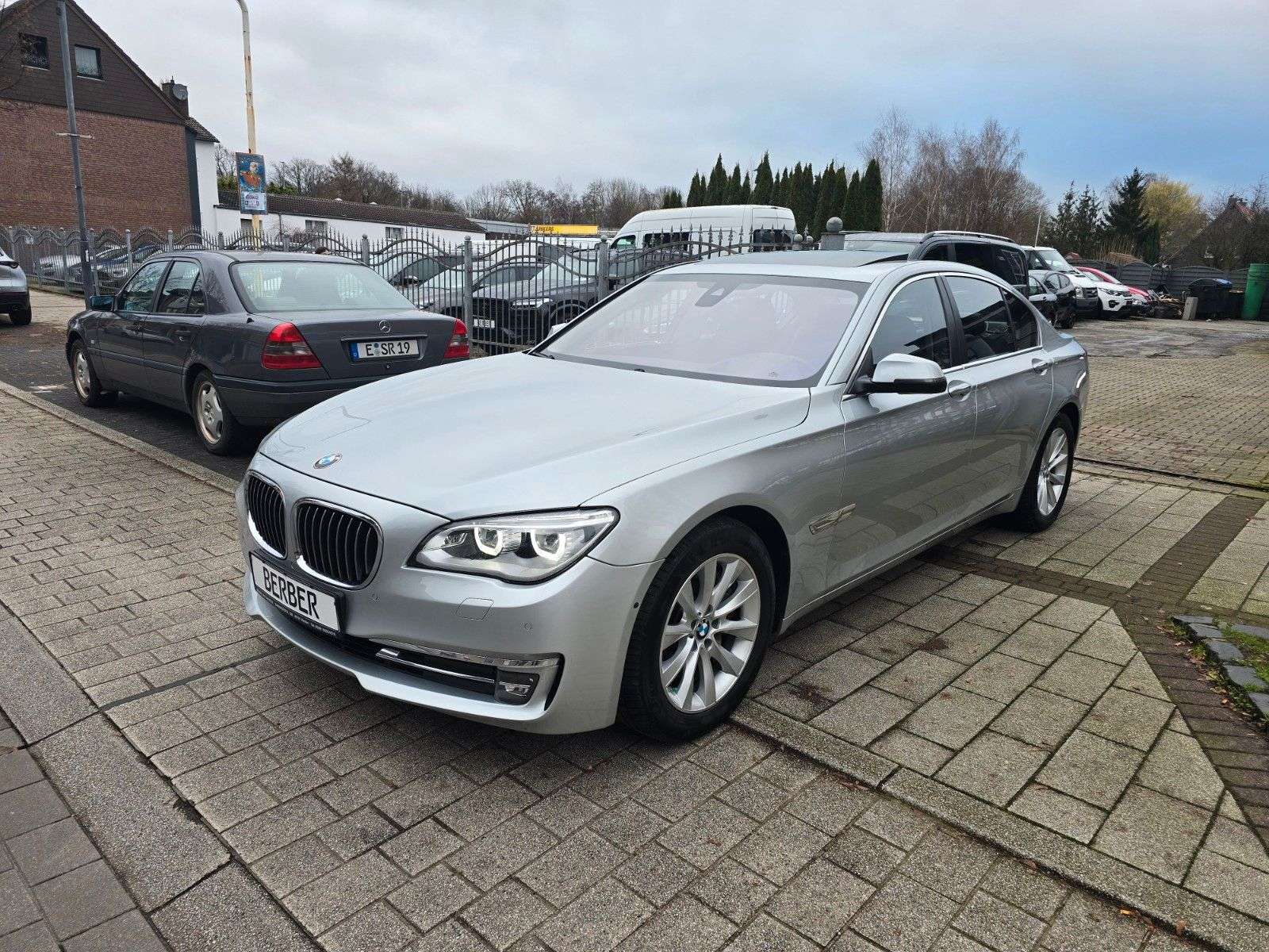 Second hand Bmw 7 Series 