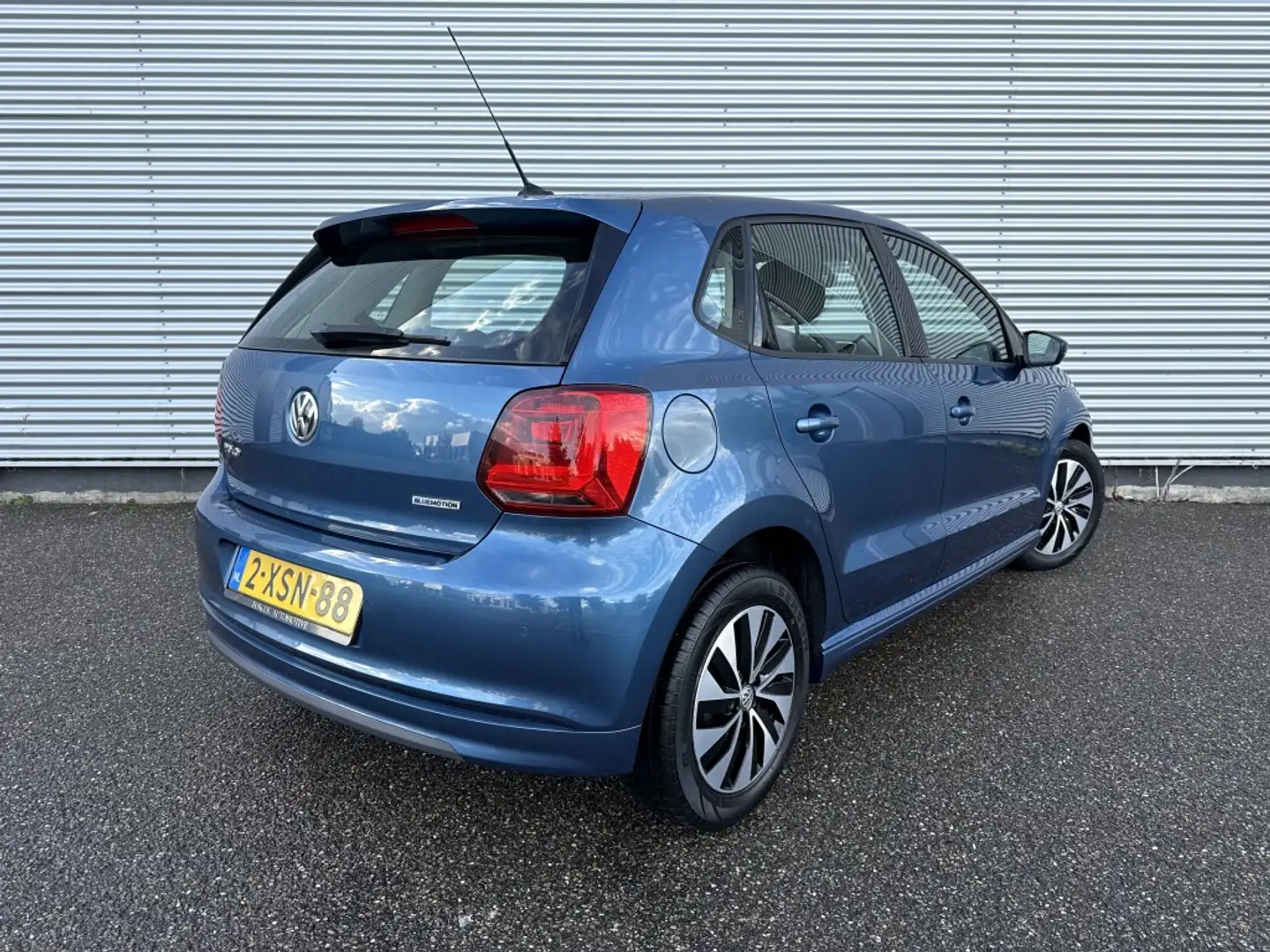Volkswagen Polo 1.4 TDI BlueMotion NAP ACC Navi PDV Clima 15" lich Bleu - 2