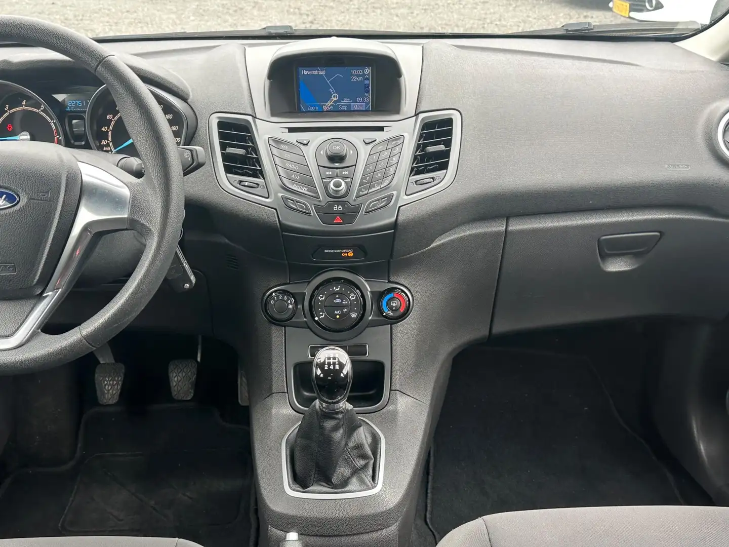 Ford Fiesta 1.0 Style/AIRCO/NAVI/BLEUTOOTH Gris - 2