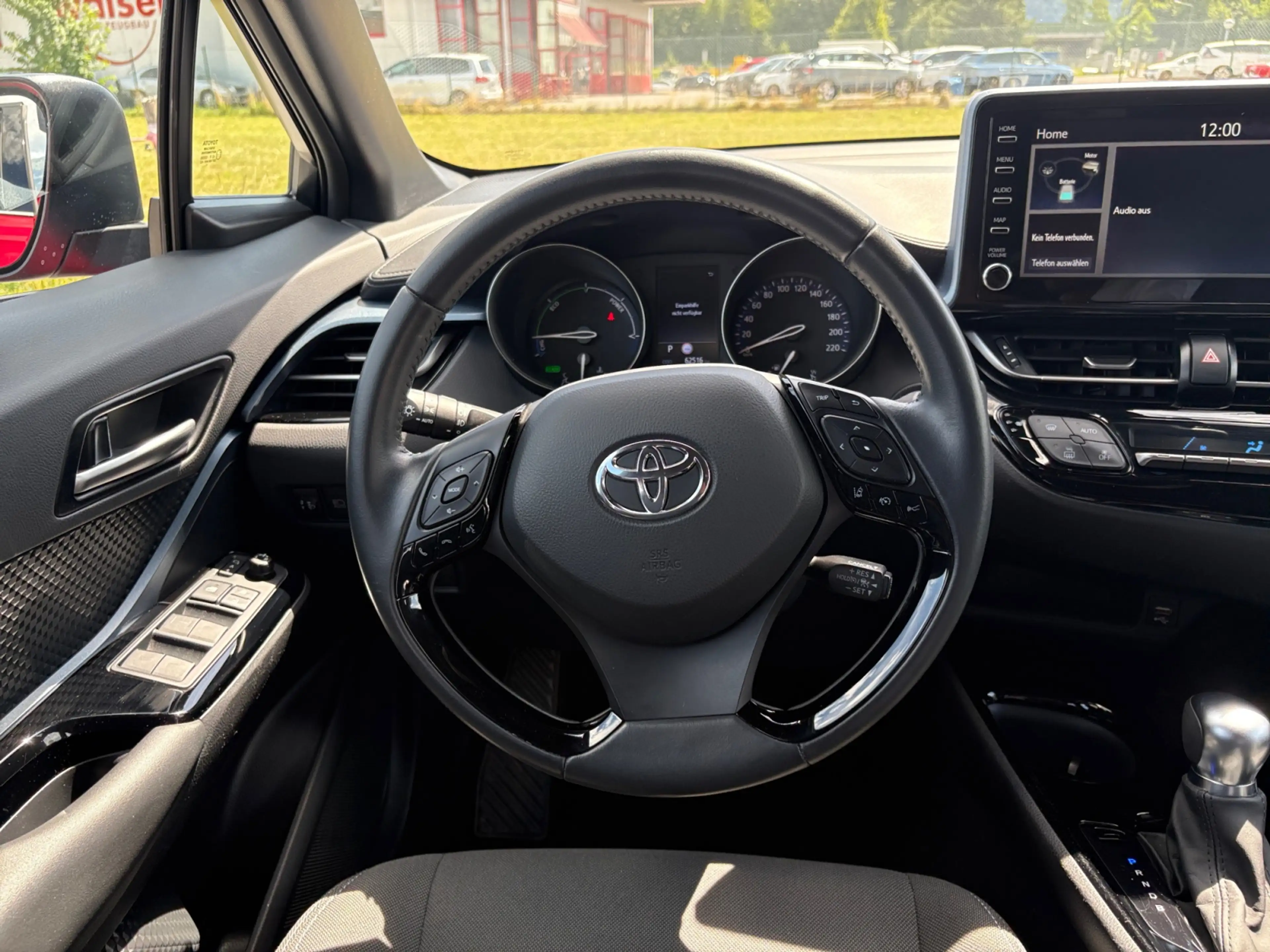 Toyota C-HR 1,8 l Hybrid 4x2, Club, CVT  8-fach bereift! — photo 11