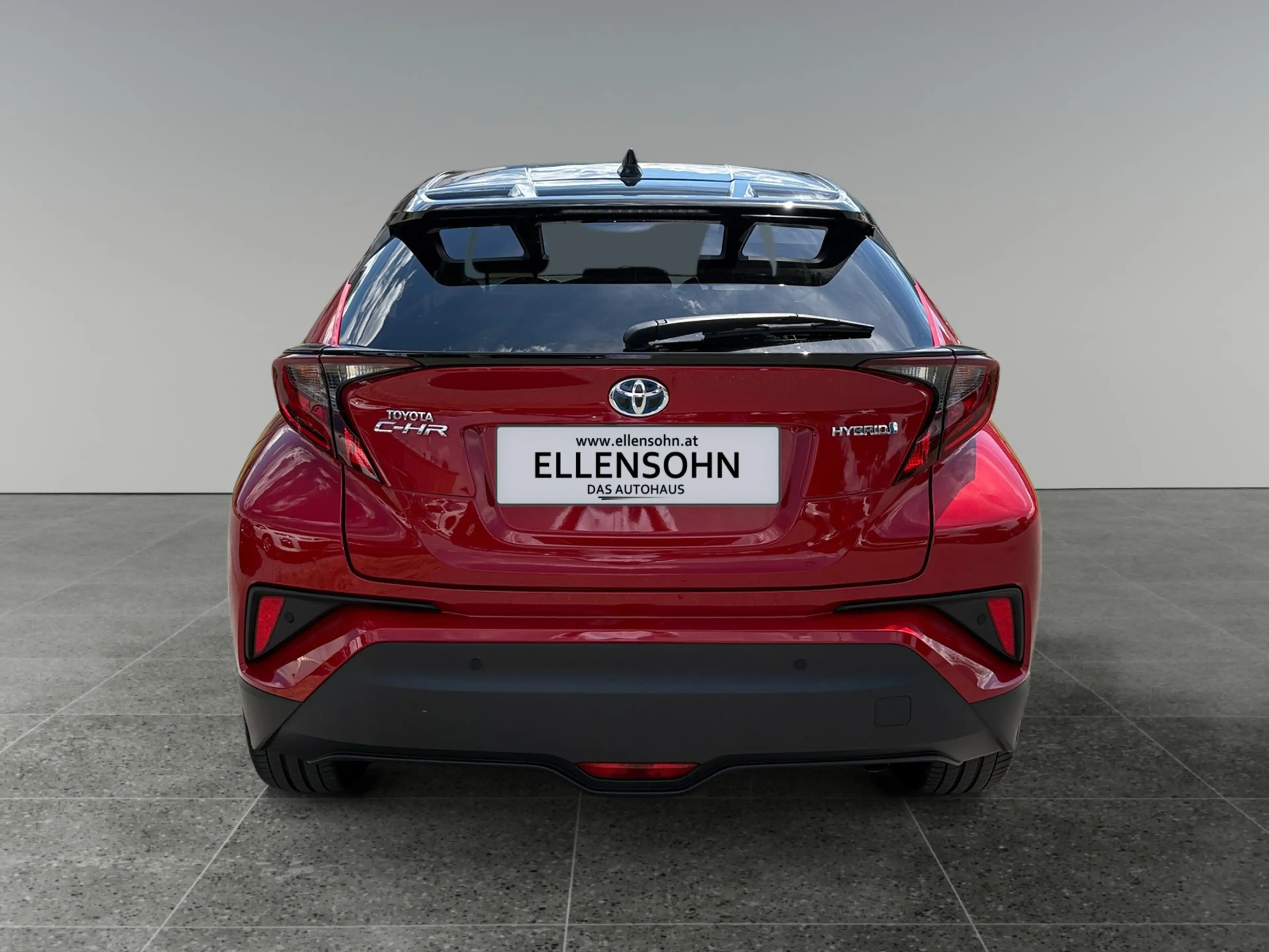 Toyota C-HR 1,8 l Hybrid 4x2, Club, CVT  8-fach bereift! — photo 4