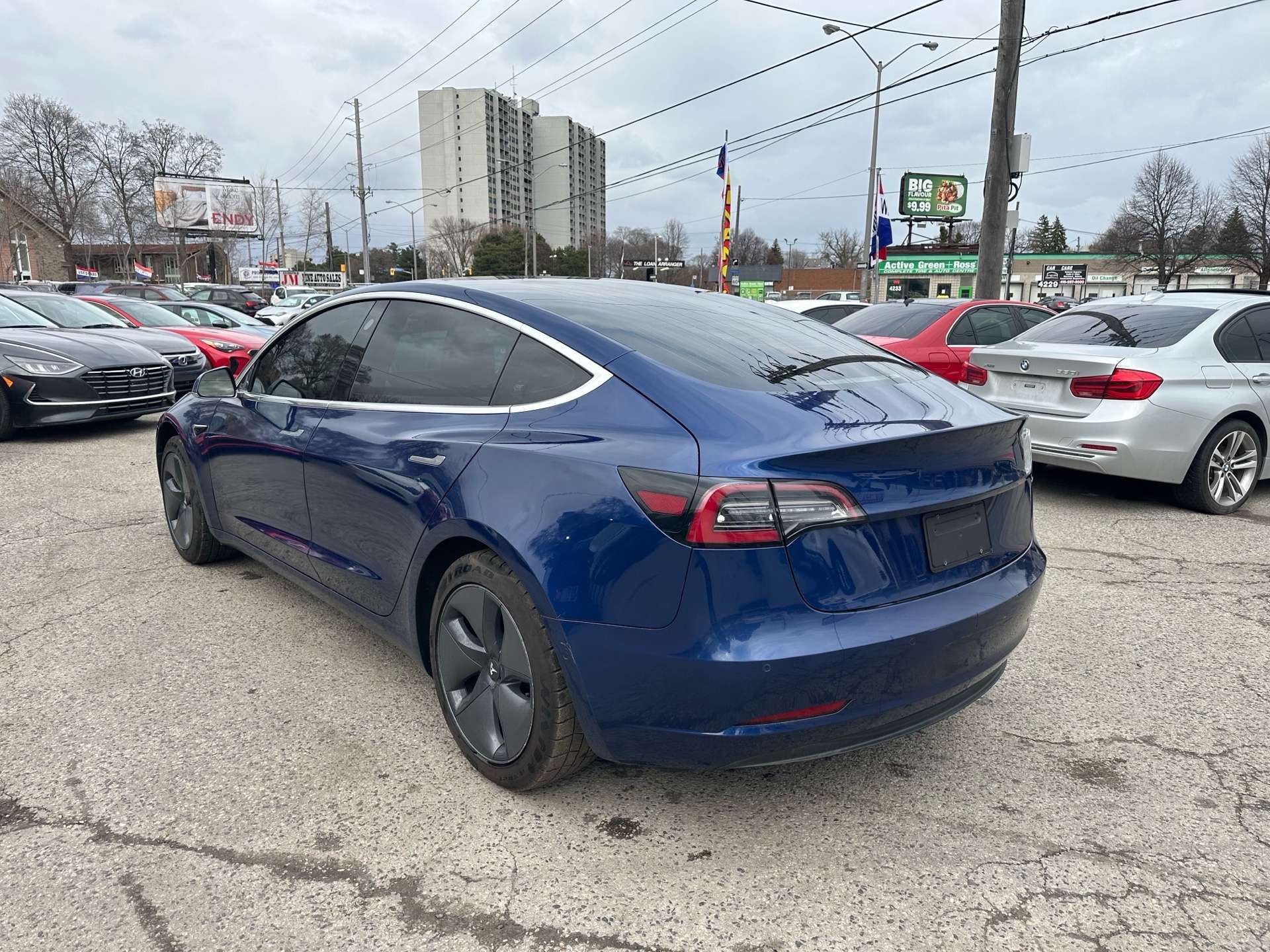 2019 Tesla Model 3 Standard Range thumb 12
