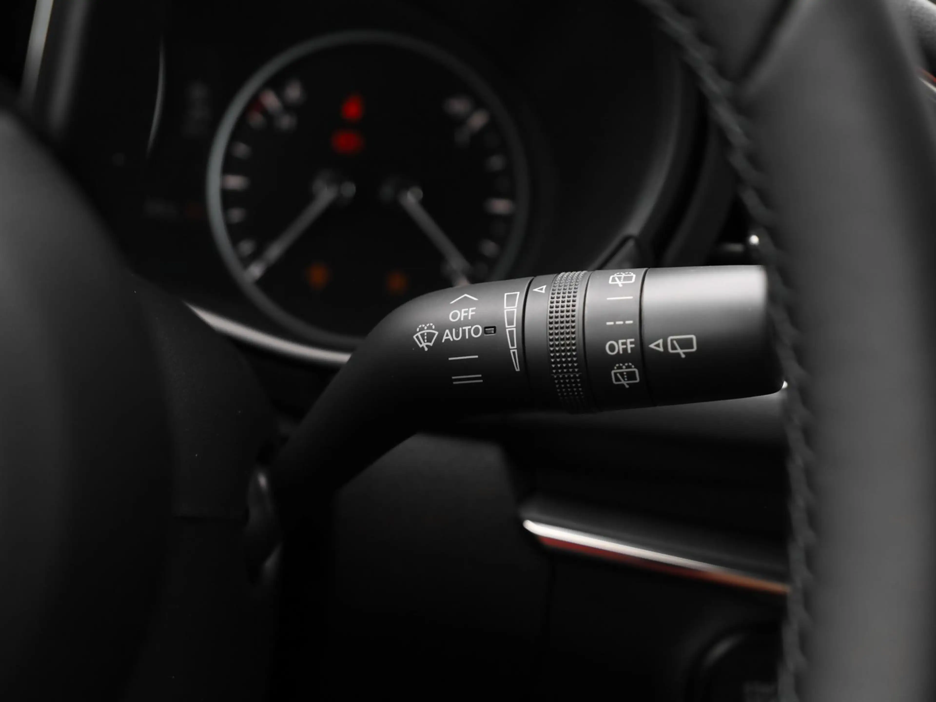 Mazda 3 Aut. Homura NAVI SHZ PDC KLIMA LM-Felgen BT — photo 15