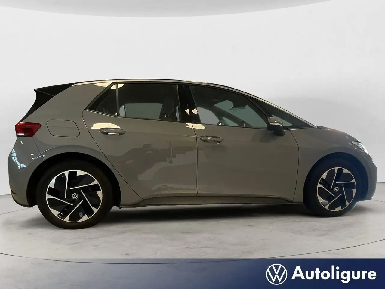 Volkswagen ID.3 Pro Performance 6