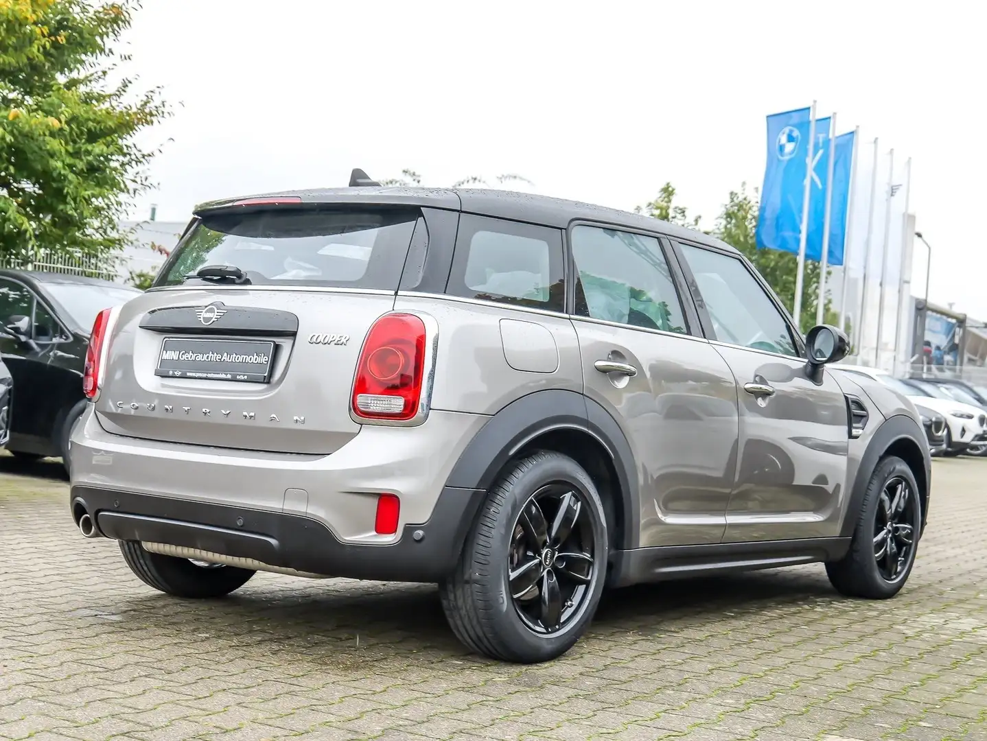 MINI Cooper Countryman PANO+KZG+SHZ+NAVI+LED+Sport-Lederlenkrad+Lichtpake Grau - 2