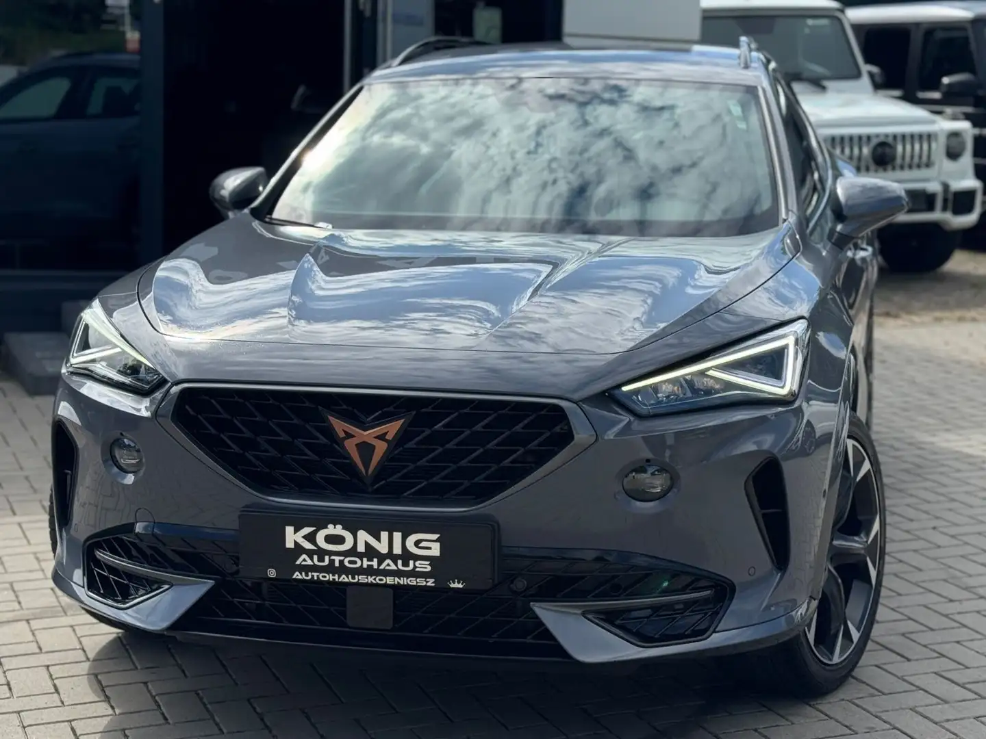 CUPRA Formentor VZ 4Drive*Beats*R-Kam*AHK*FullLink* Grau - 2