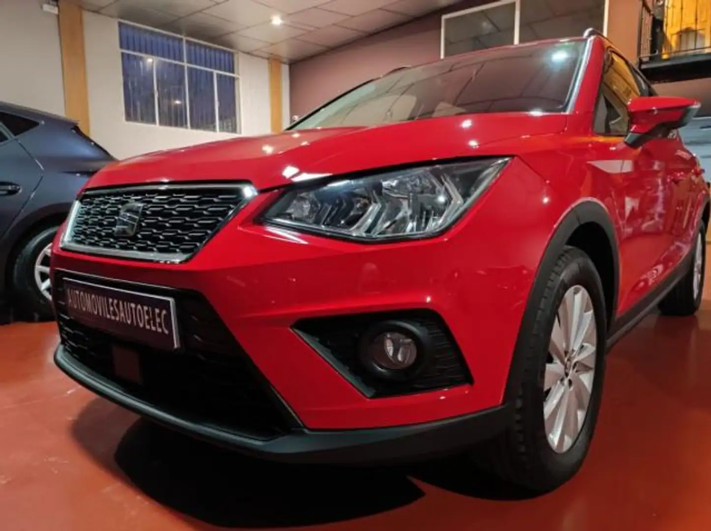 SEAT Arona 1.6 TDI 70 kW (95 CV) Start/Stop Style Rouge - 1