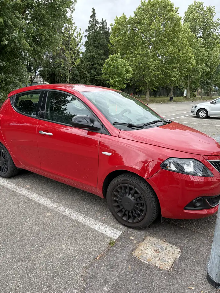 Lancia Ypsilon 2022