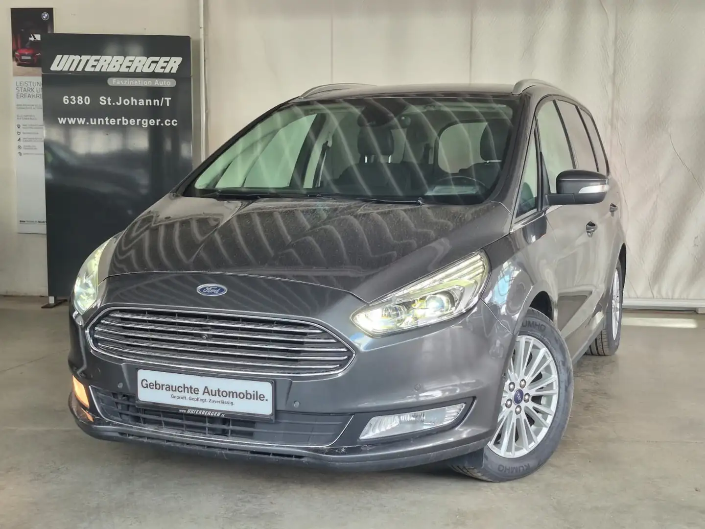 Ford Galaxy AWD 2,0 EcoBlue Titanium Grau - 1