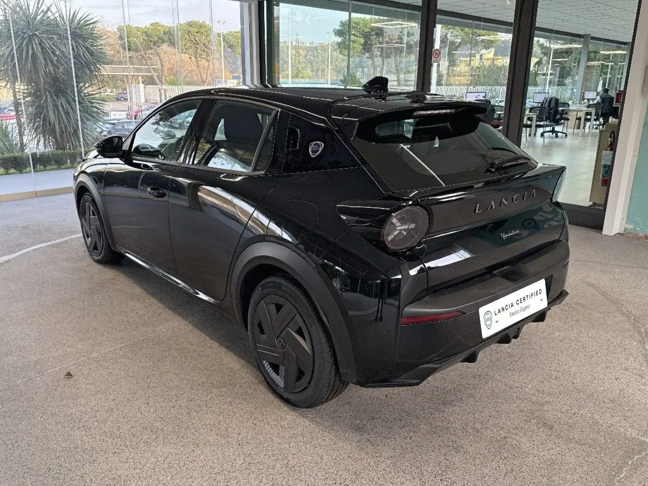 Lancia Ypsilon 2025