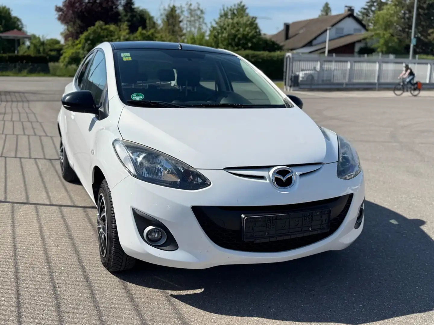 Mazda 2 Lim. 1.3 Origami/Klimaa./EU5/Sitzheizung Білий - 1