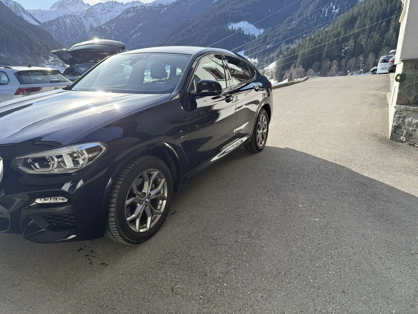 BMW X4 M xDrive 20d Sport X Aut. Schwarz - 2