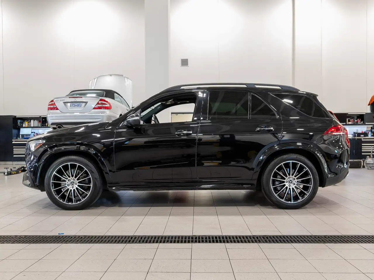 Mercedes-Benz GLE снимка Mercedes-Benz GLE
