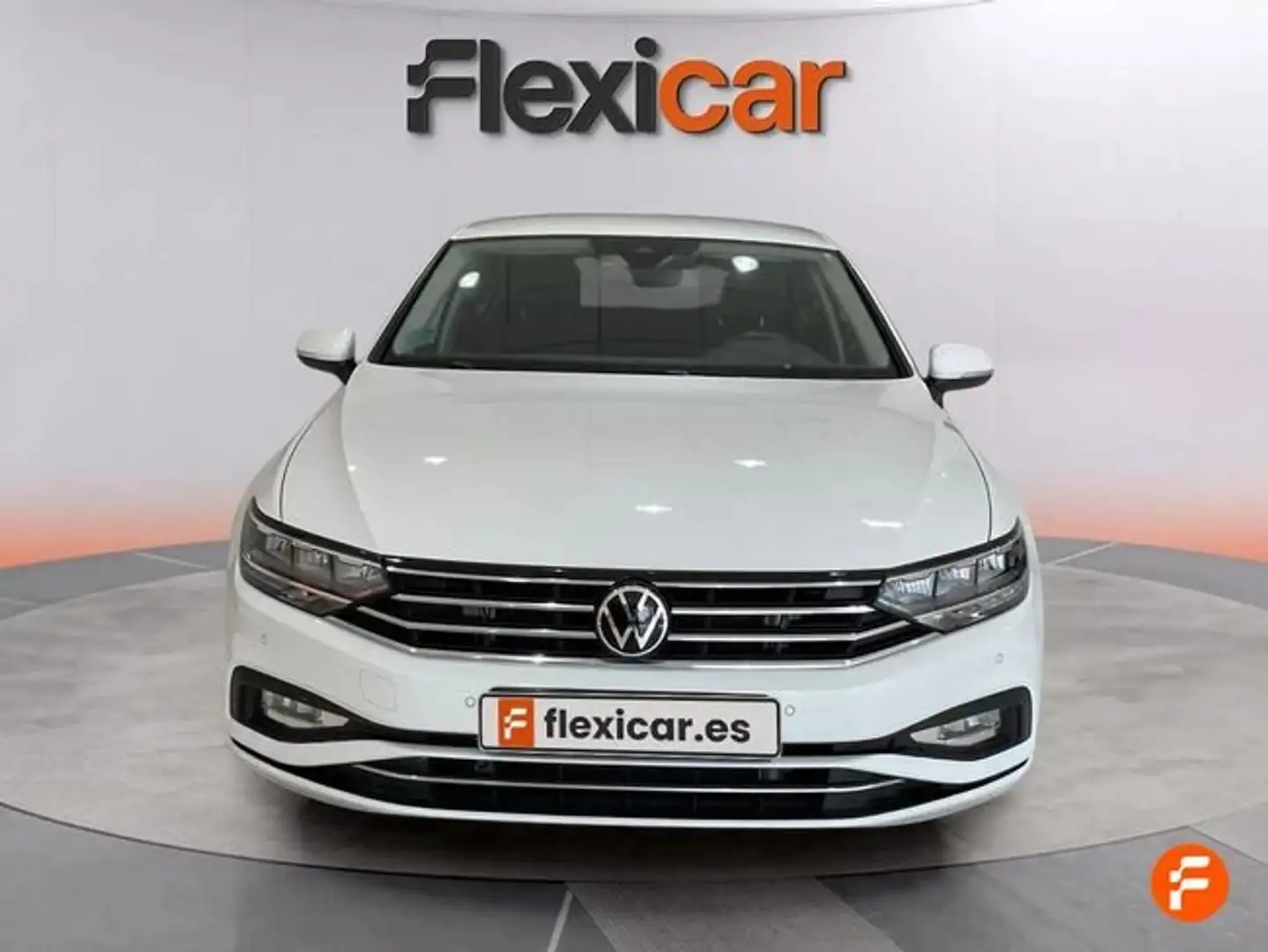 Volkswagen Passat Executive+2.0+TDI+110kW+%28150CV%29+DSG Blanc - 2