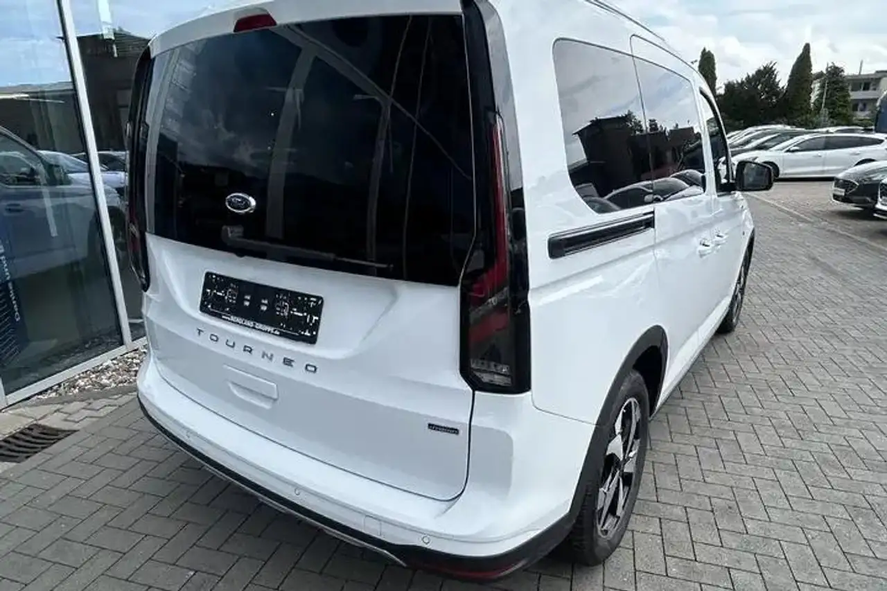 Ford Tourneo Connect 2026 — фото 8
