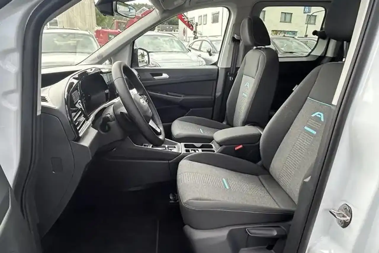Ford Tourneo Connect 2026 — фото 12