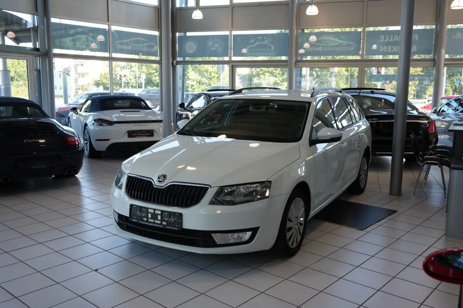Skoda Octavia Combi Ambition Weiß - 2