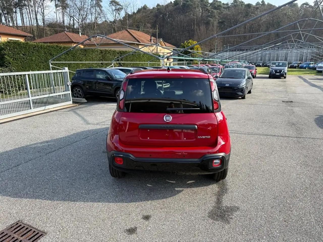 Fiat Panda CROSS 1.0 hybrid 70cv 5p.ti 8
