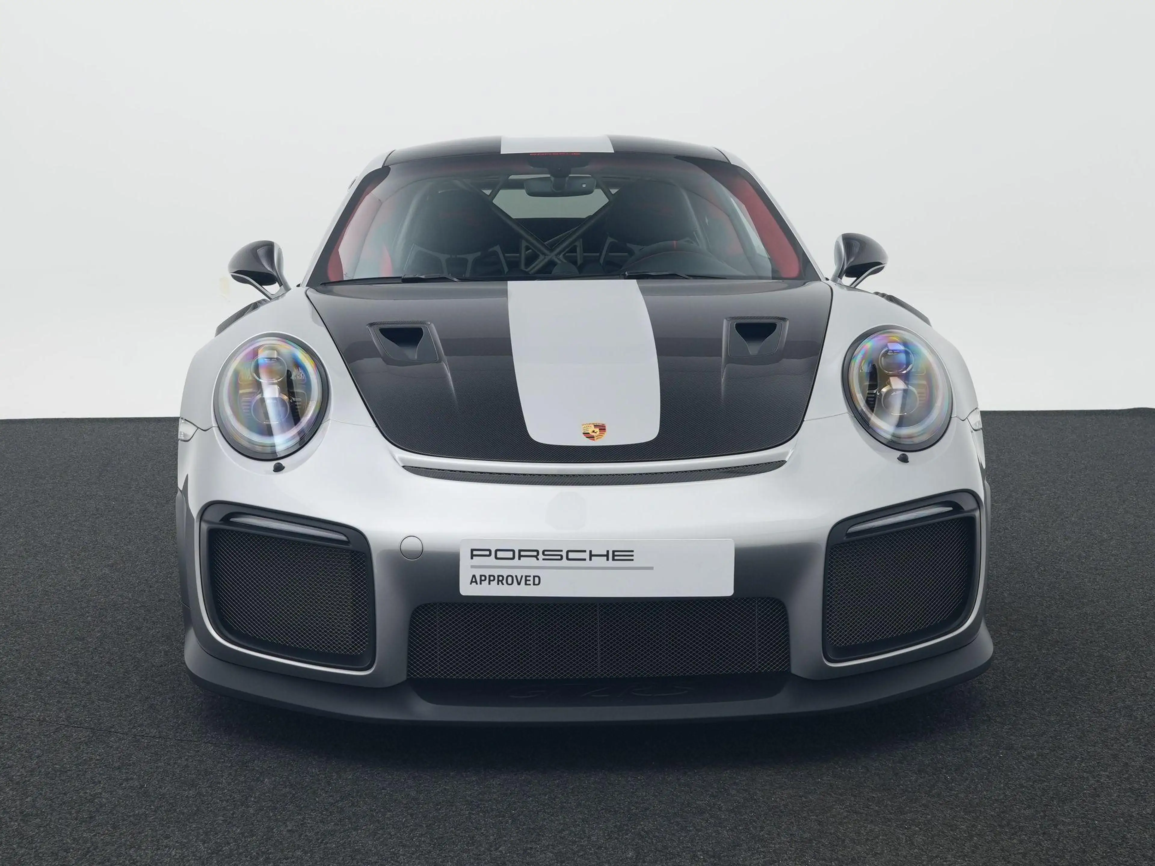 Porsche 991 GT2 RS — photo 8