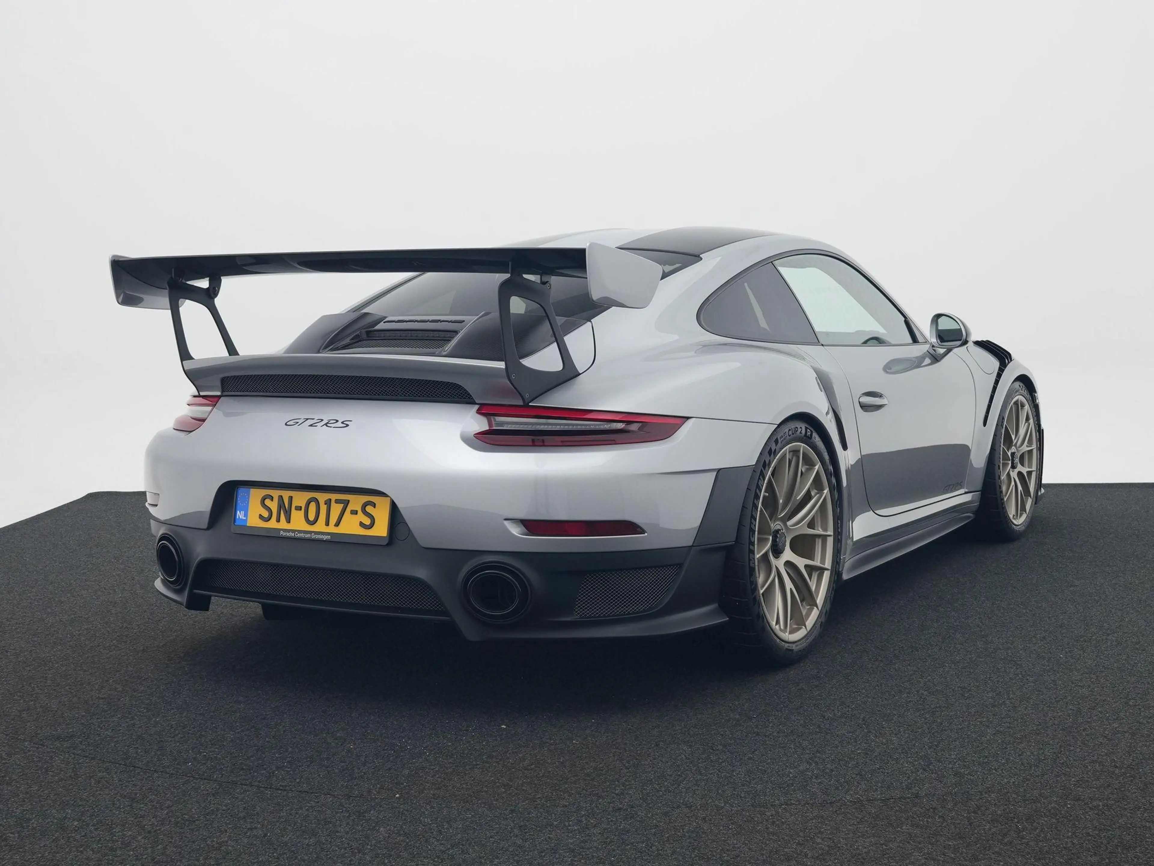 Porsche 991 GT2 RS — photo 5