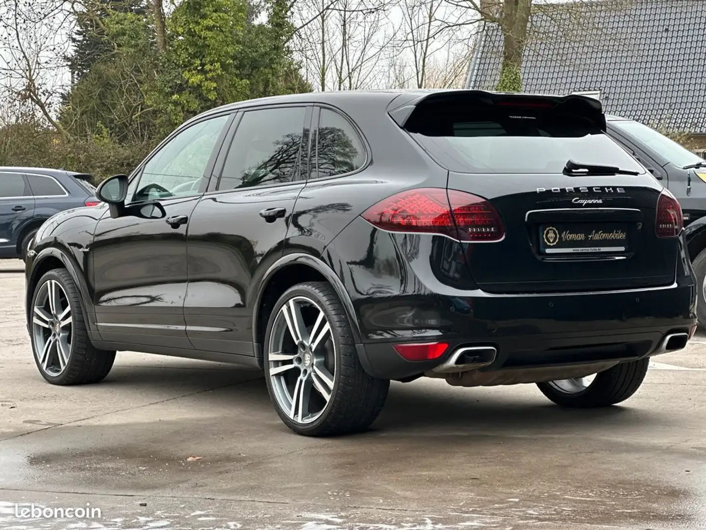 Porsche Cayenne 3.0 V6 D 245ch Platinium Zwart - 2