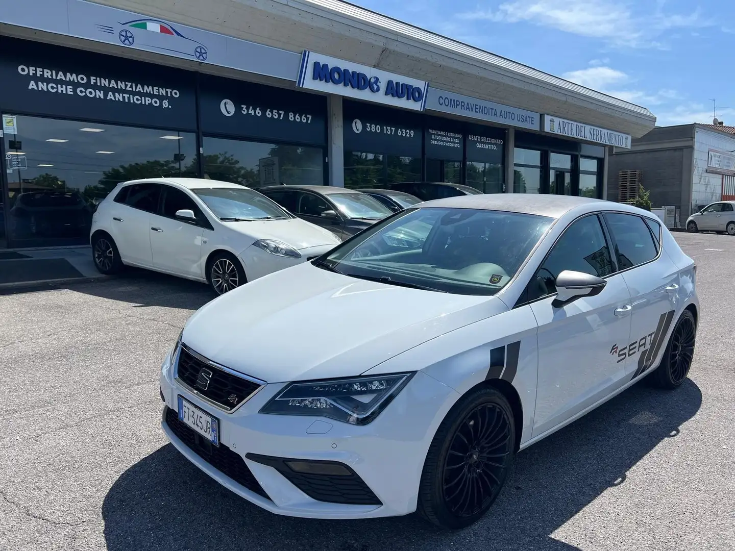 SEAT Leon 2.0 tdi FR 184cv dsg*UNIPROPRIETARIO* Weiß - 1