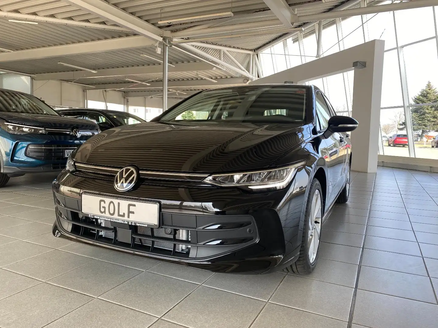Volkswagen Golf Life TSI 6-Gang neues Modell Noir - 1