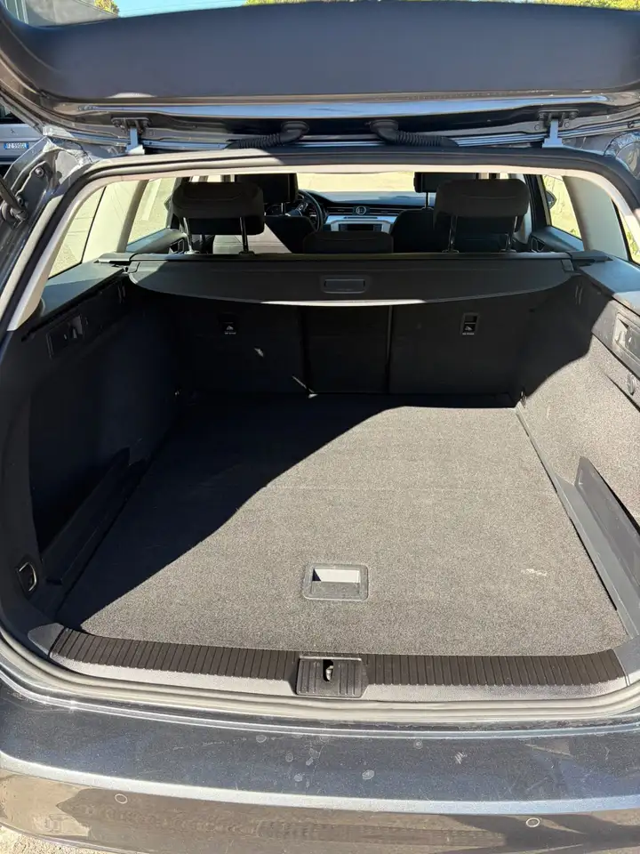 Volkswagen Passat Variant 1.9 tdi Highline auto, foto 8