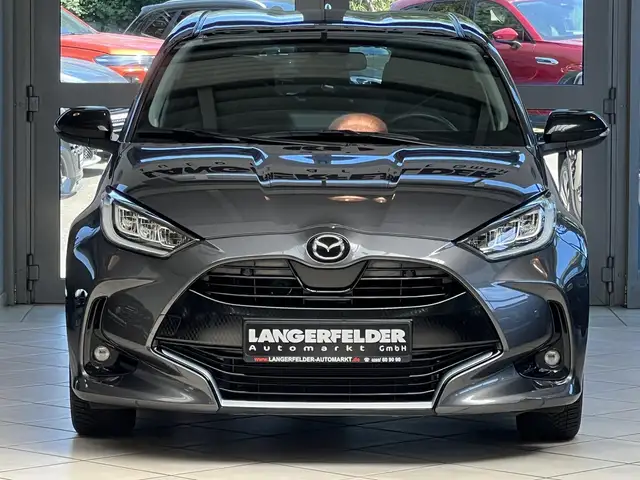 Mazda Mazda2 view 9