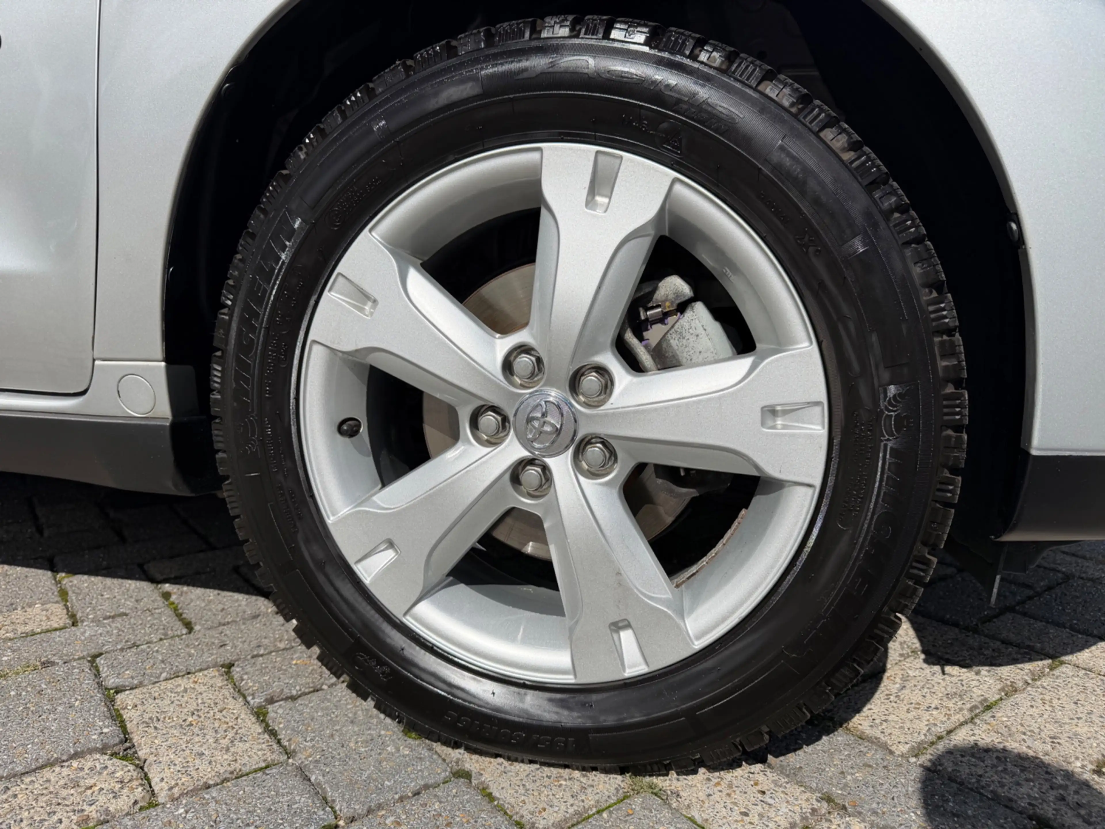 Toyota Urban Cruiser 1.3 VVT-i Dynamic, Climate, PDC, Navi, Bluetooth — photo 25