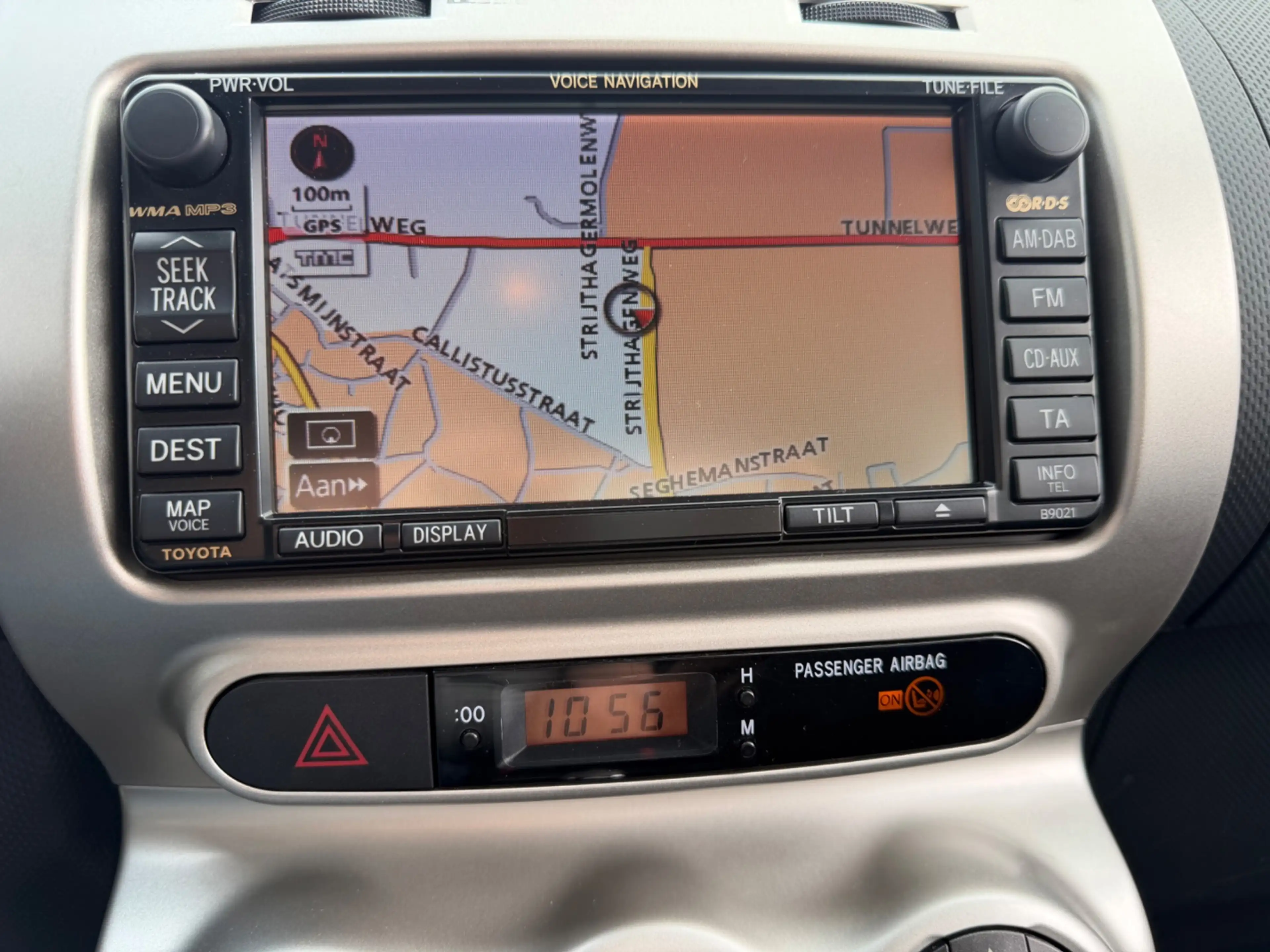 Toyota Urban Cruiser 1.3 VVT-i Dynamic, Climate, PDC, Navi, Bluetooth — photo 8