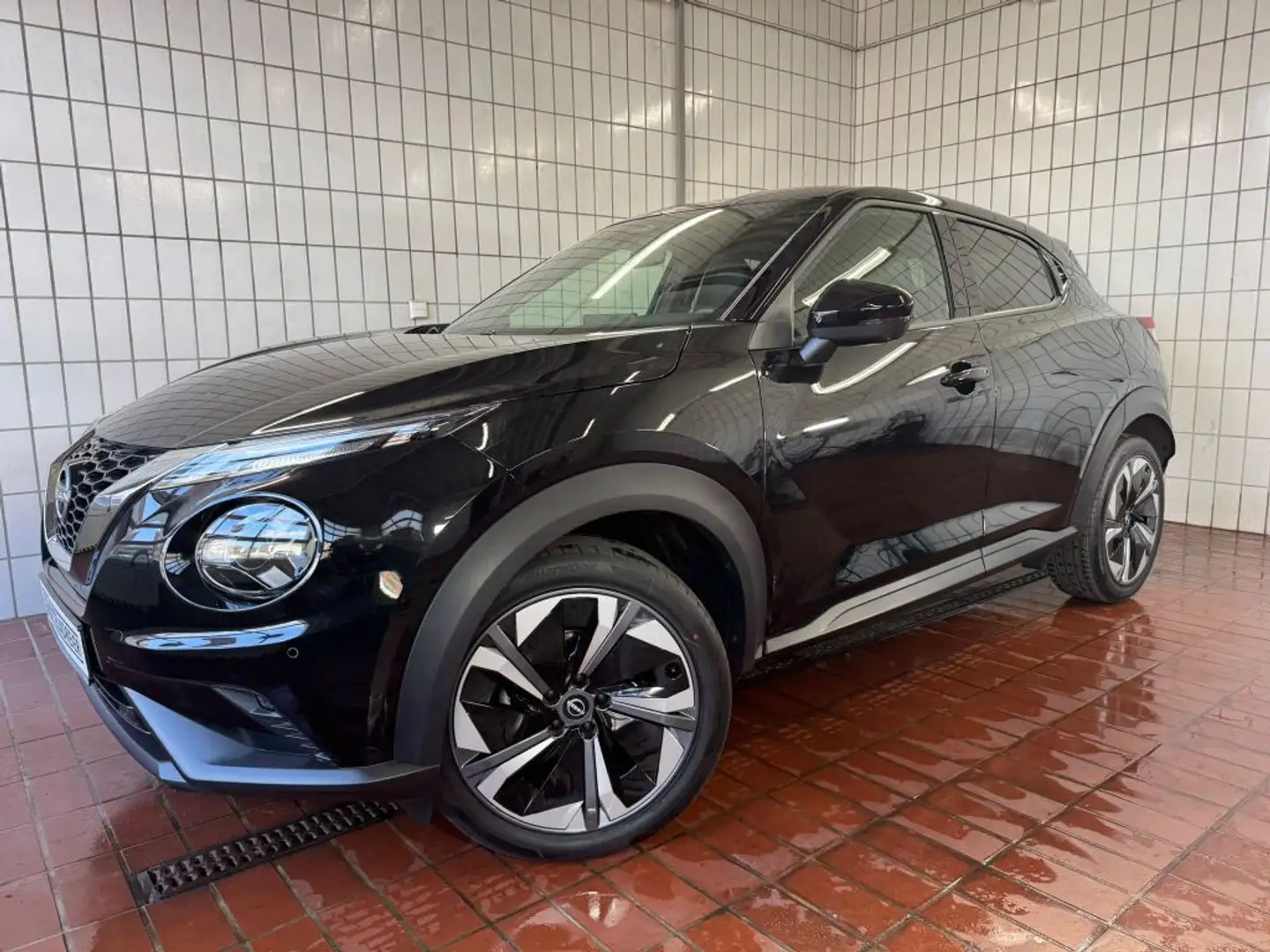 Nissan Juke Juke 1.0 N-Connecta 360°Kamera 19'' Winterpaket Noir - 1
