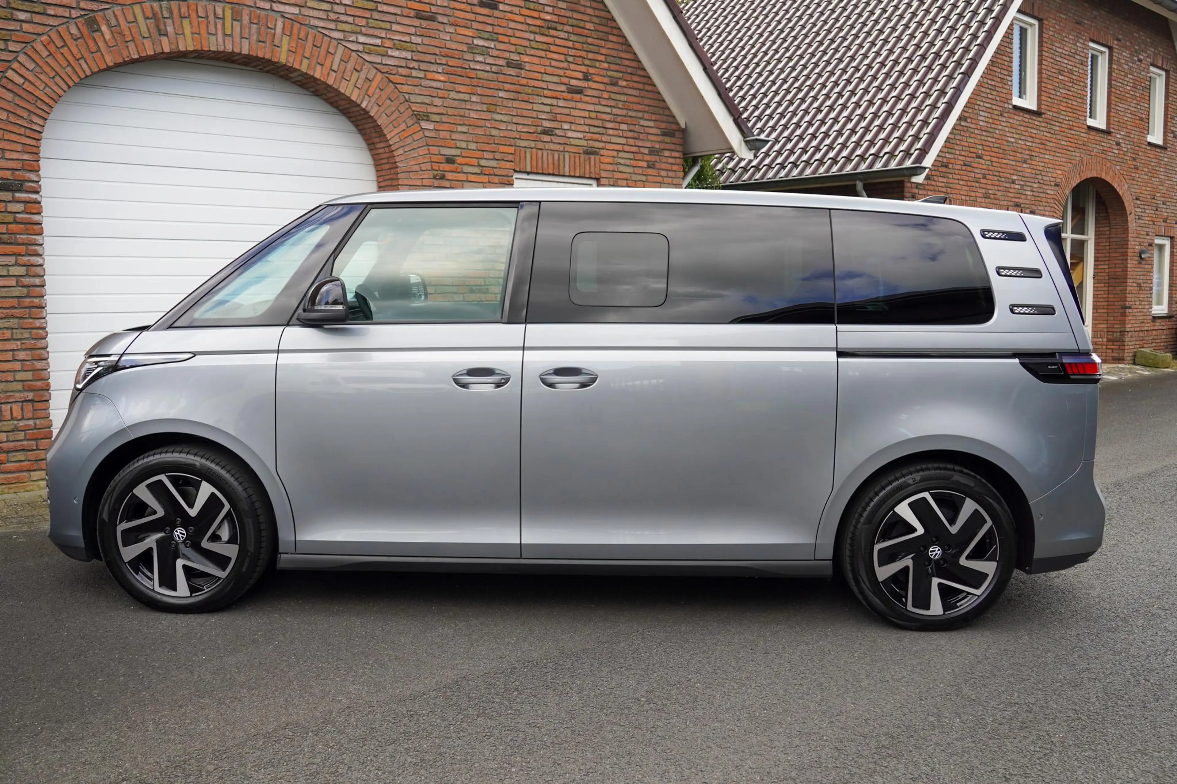 Volkswagen ID. Buzz Pro 86 kWh 286pk Lang 7.persoons Massage stoelen | — photo 29