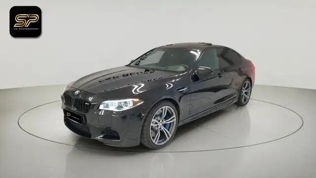 BMW M5 Standard