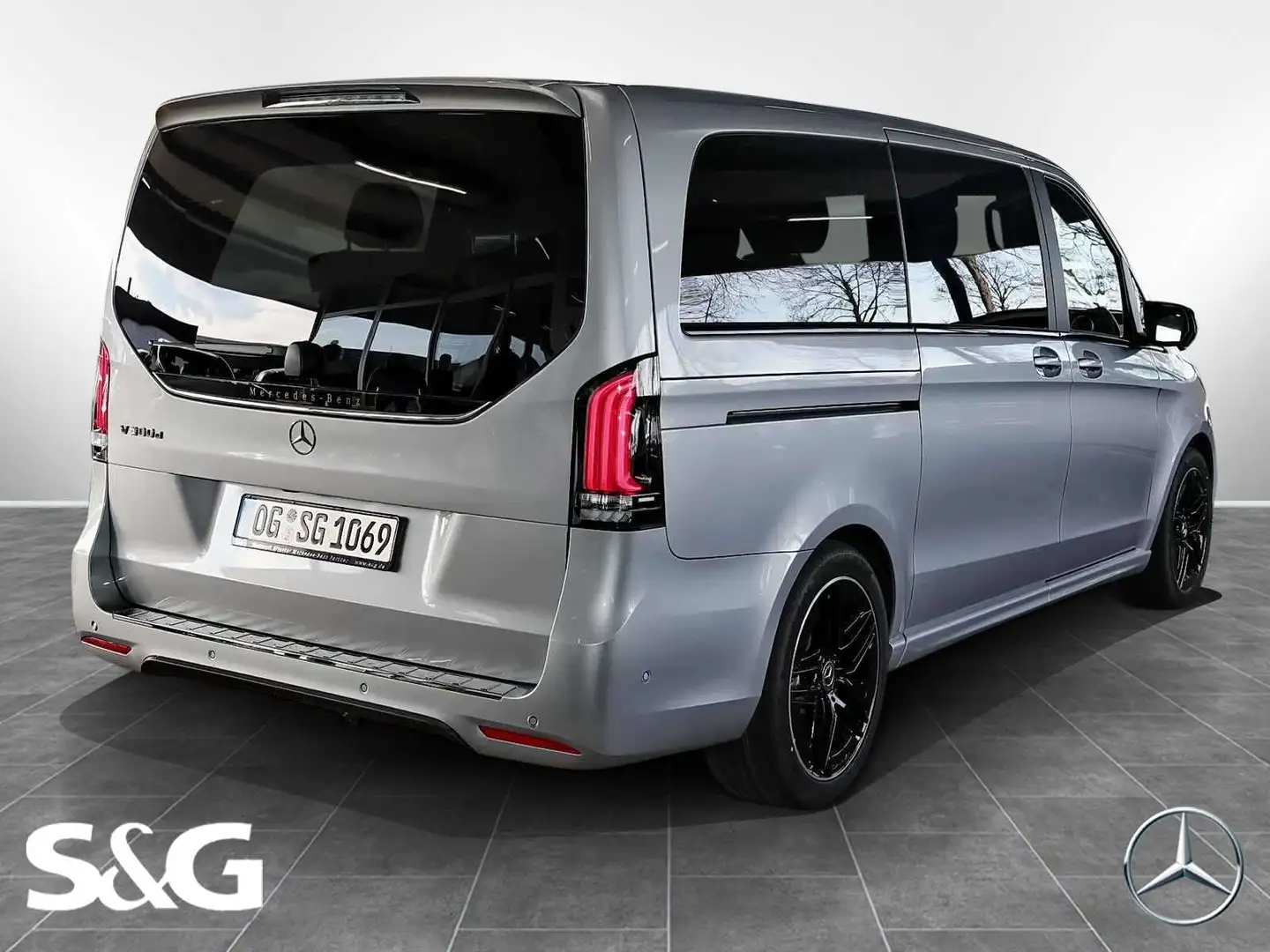 Mercedes-Benz V 300 d AVANTGARDE lang MBUX+360°+M-LED+AHK+Navi Silber - 2