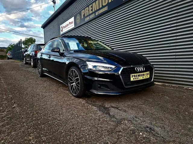 Audi A5 view 5