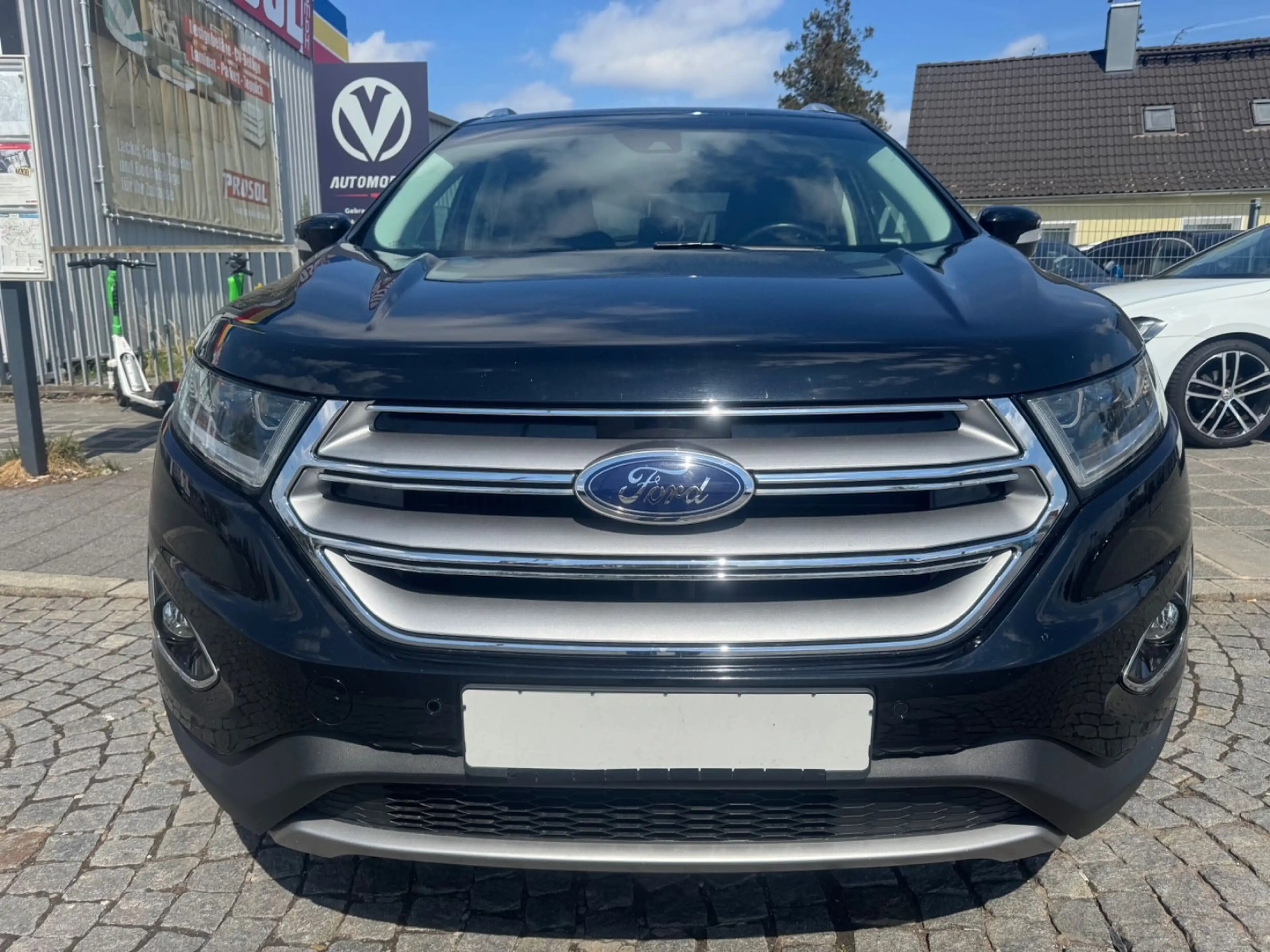 Ford Edge Titanium 4x4 NAVI KAMERA LEDER SHZ — photo 3