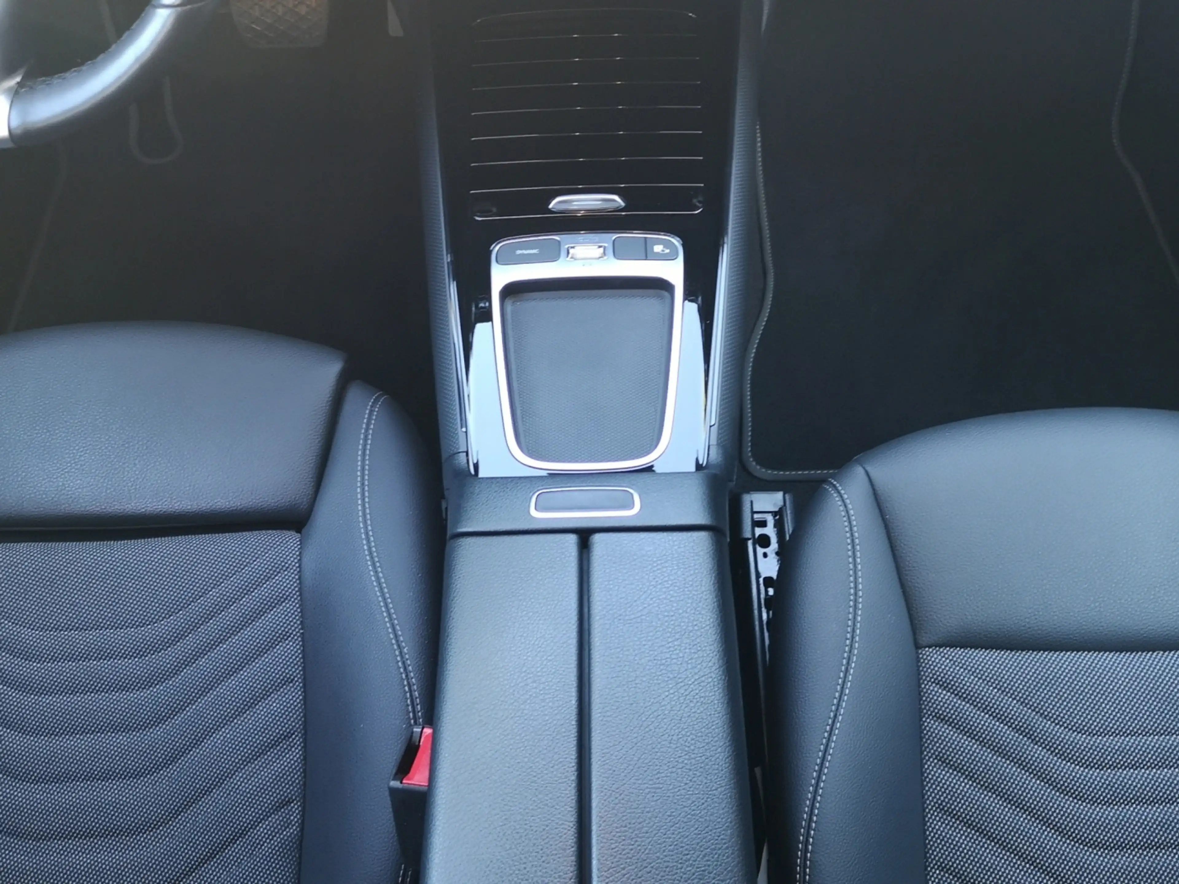 Mercedes-Benz GLB 200 d *Distronic*LED*Parktronic*Rückfahrkam. — photo 13