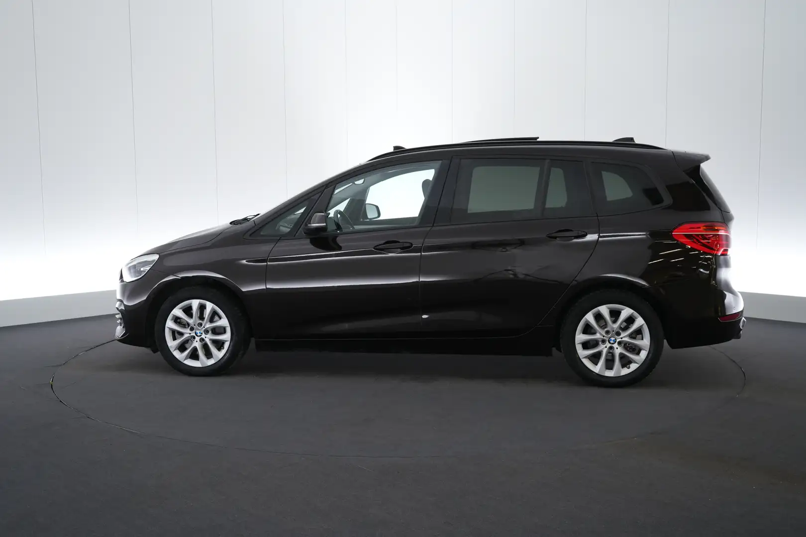 BMW 218 2 Gran Tourer 218d Business LEDER/CUIR LED GPS PDC Brown - 2