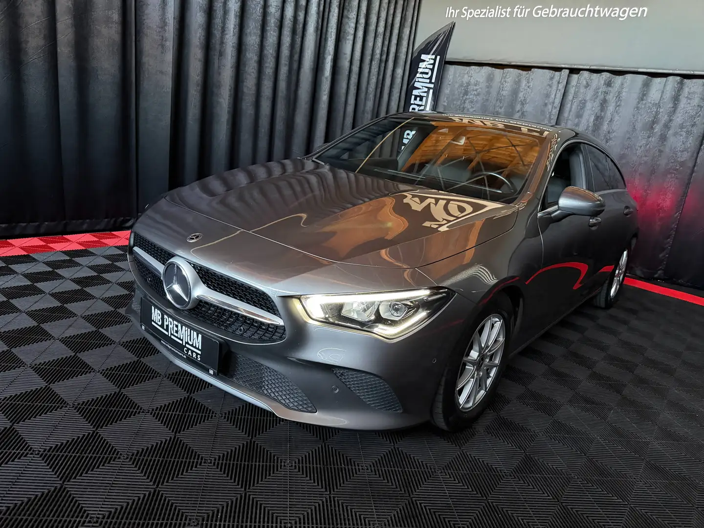 Mercedes-Benz CLA 180 CLA 180 d *LED*KAMERA*1-BESITZ* Grau - 2