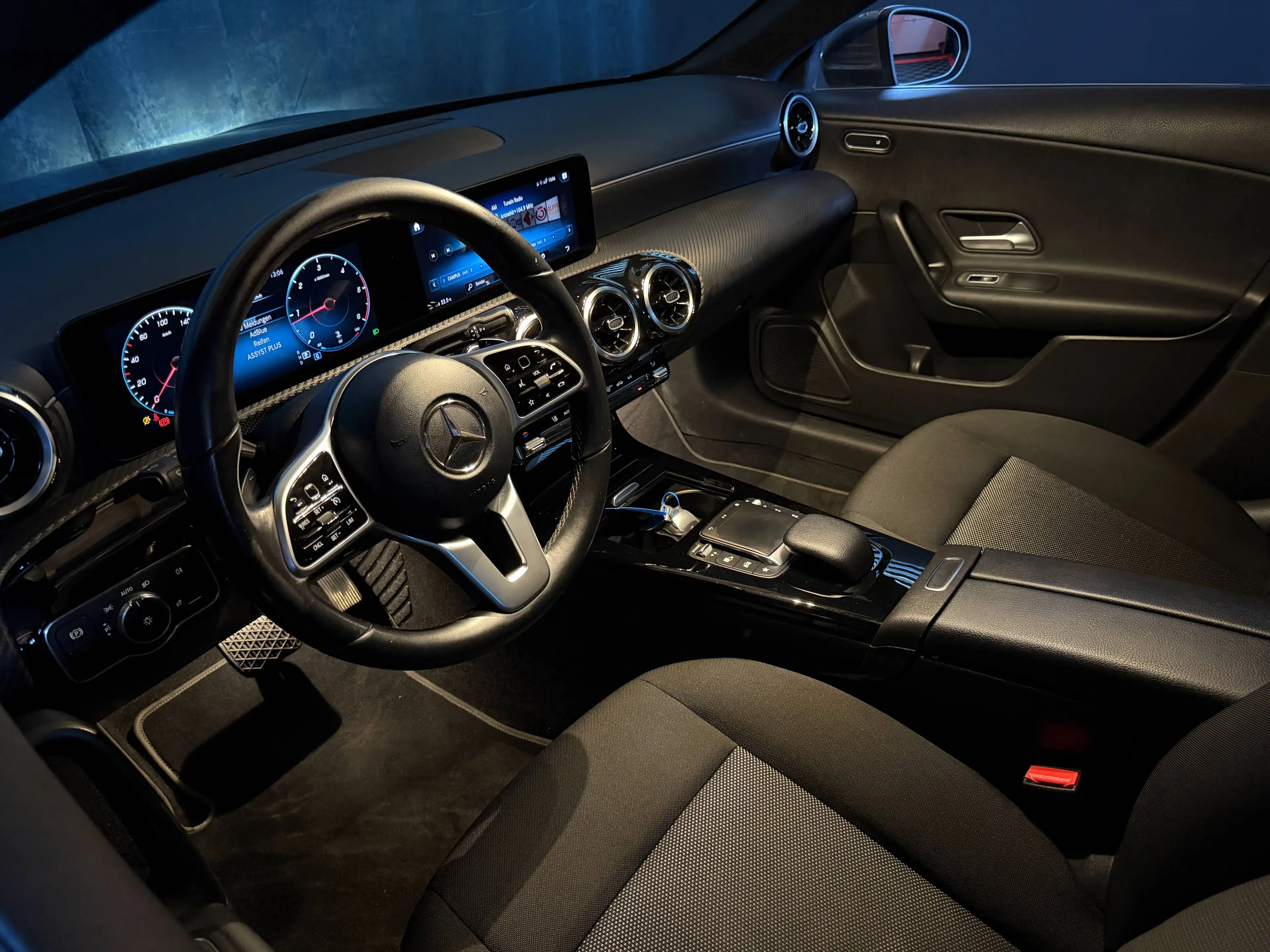 Mercedes-Benz CLA 180 CLA 180 d *LED*KAMERA*1-BESITZ* — photo 32