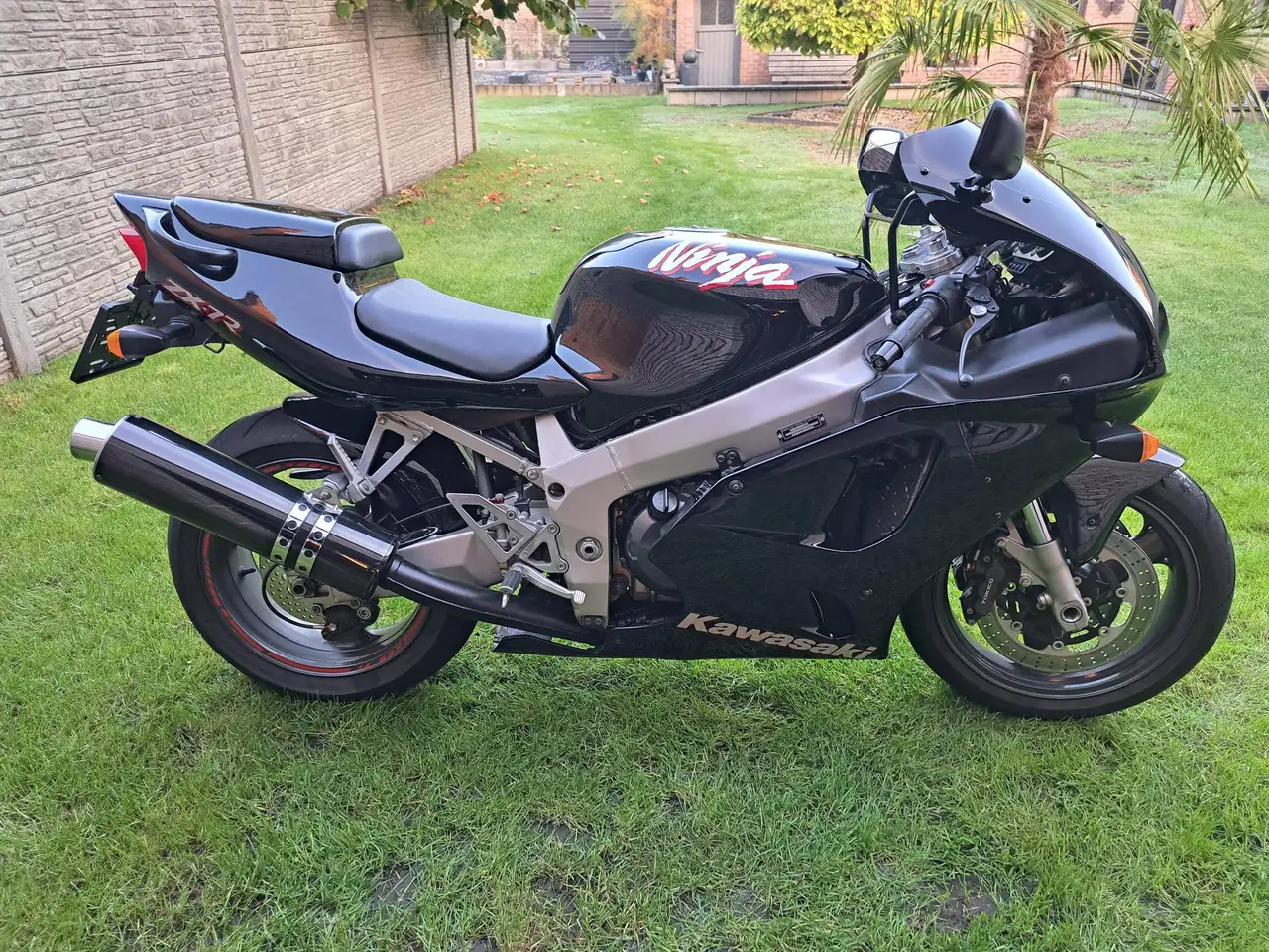 Kawasaki Ninja ZX-7R