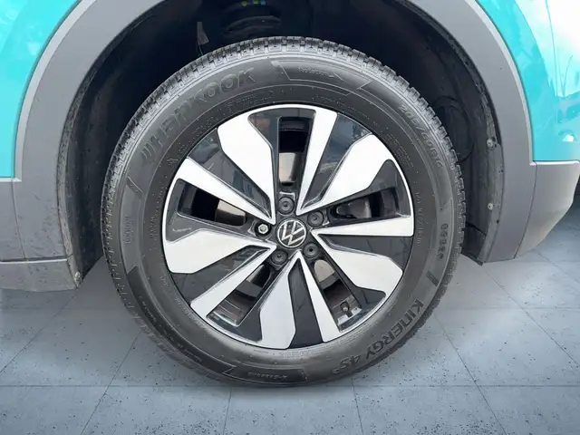 Volkswagen T-Cross view 7