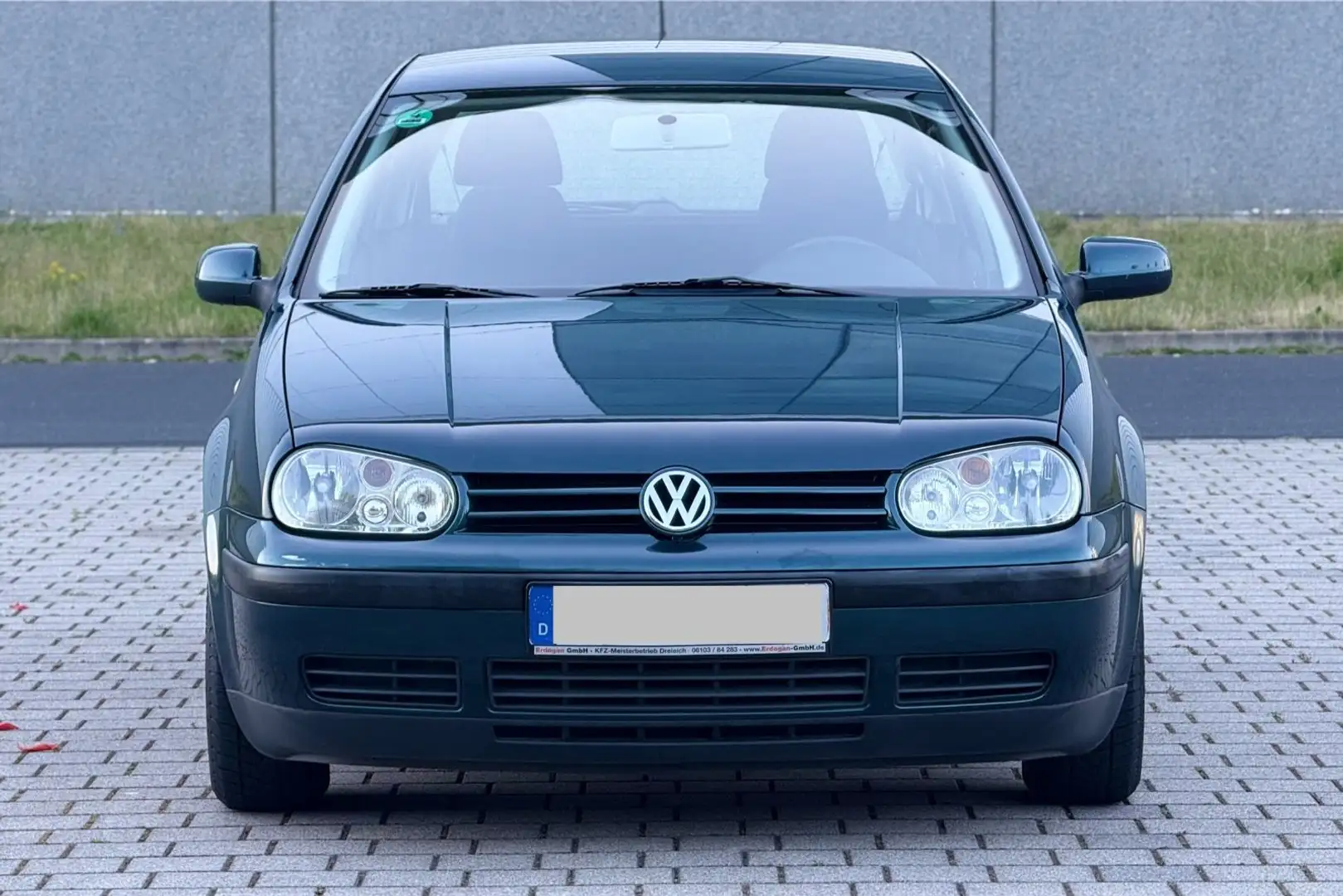 Volkswagen Golf 1.6 AUTO EDITION Verde - 1
