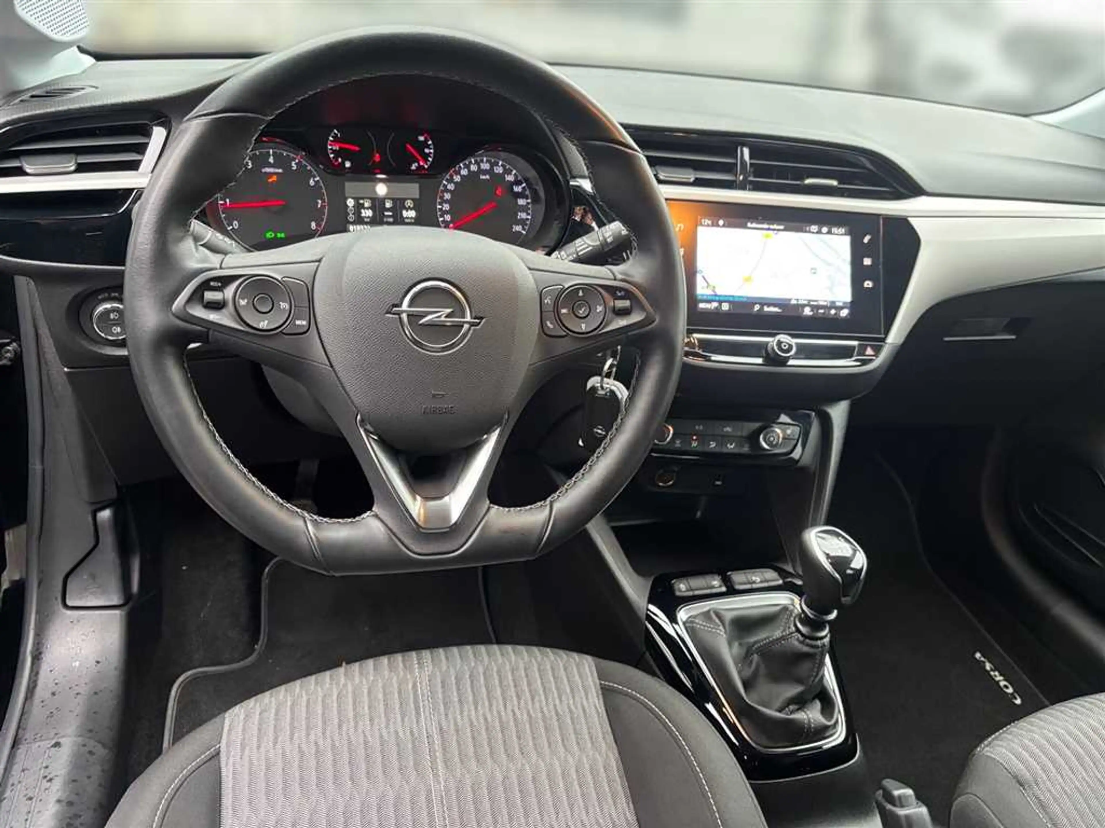 Opel Corsa Edition 1.2 Turbo — photo 9