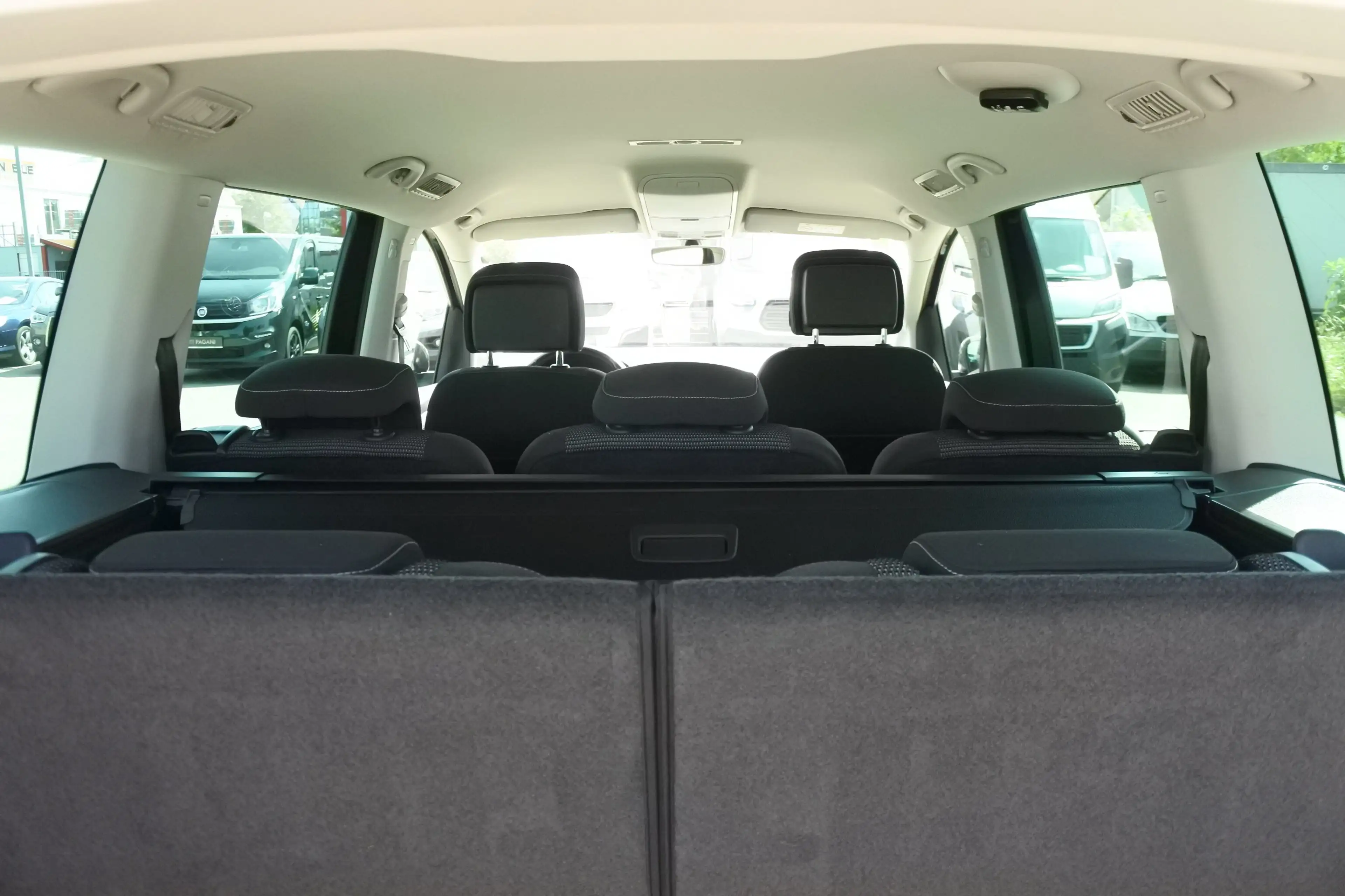 Volkswagen Sharan Sharan BMT SCR 2,0 TDI 4Motion Business/7SITZE/ — photo 15