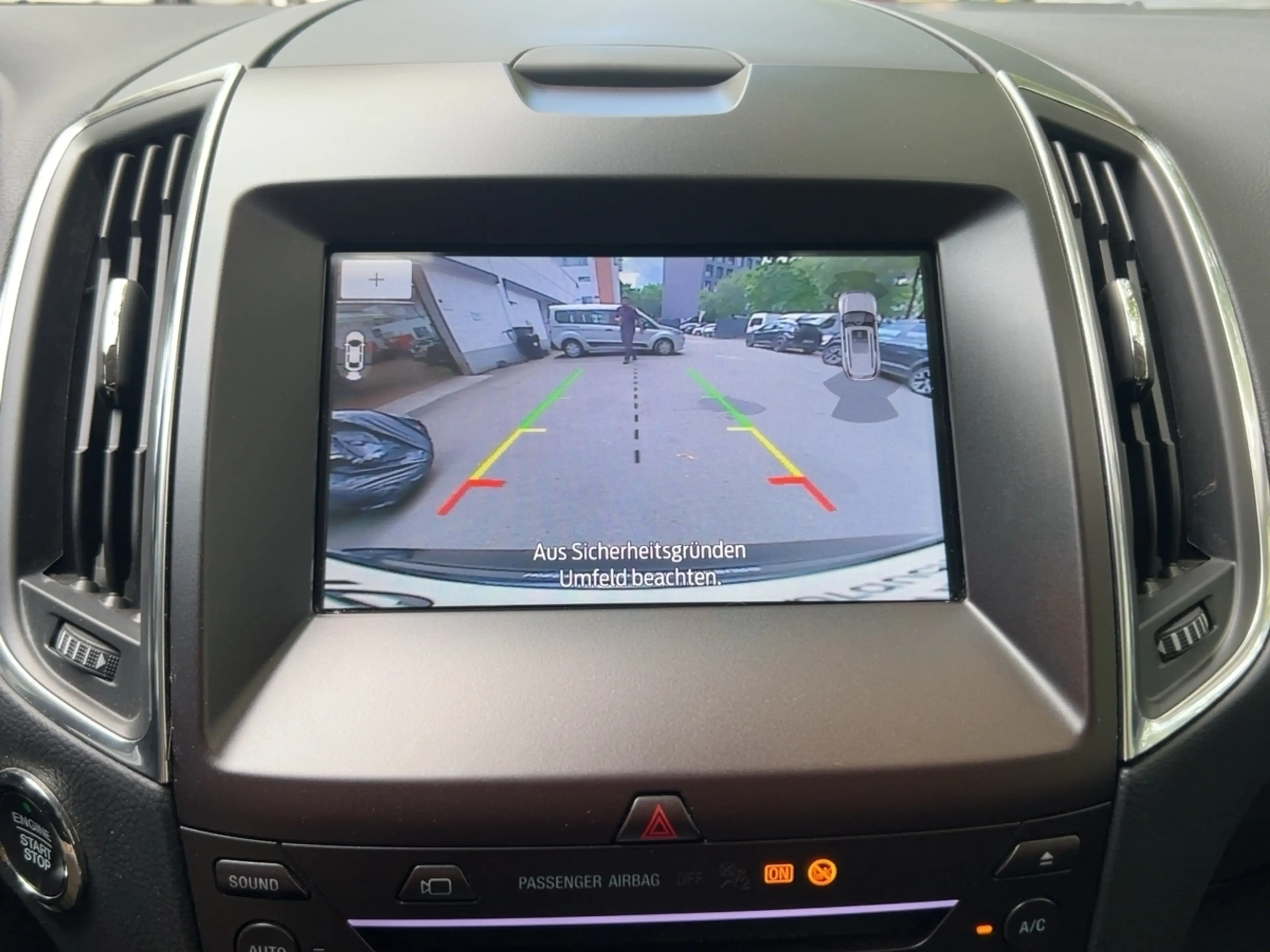 Ford S-Max 2.0 EcoBlue Titanium AWD Automatik — photo 15
